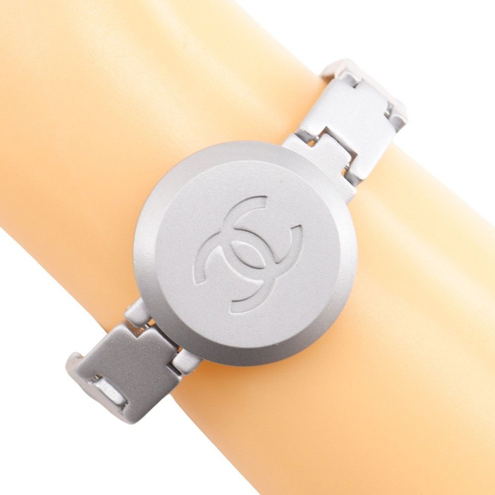 Chanel Chanel Chanel Coco Mark Bracelet Metal Bracelet 99P DUTY FREE for USA Size ONE SIZE - 1 Thumbnail