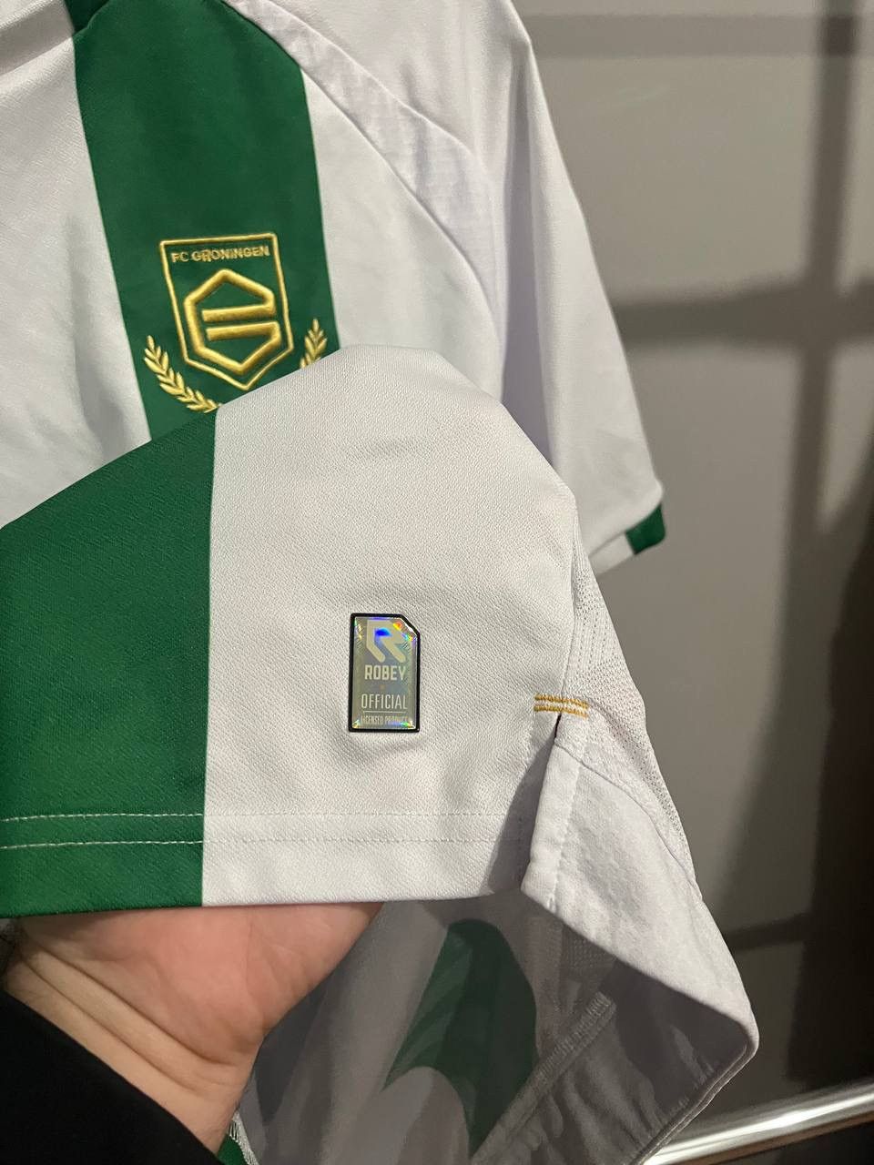 Sports Specialties SPECIAL 2021 FC GRONINGEN #10 MATCH WORN SOCCER JERSEY ROBEY Size US XL / EU 56 / 4 - 9 Thumbnail
