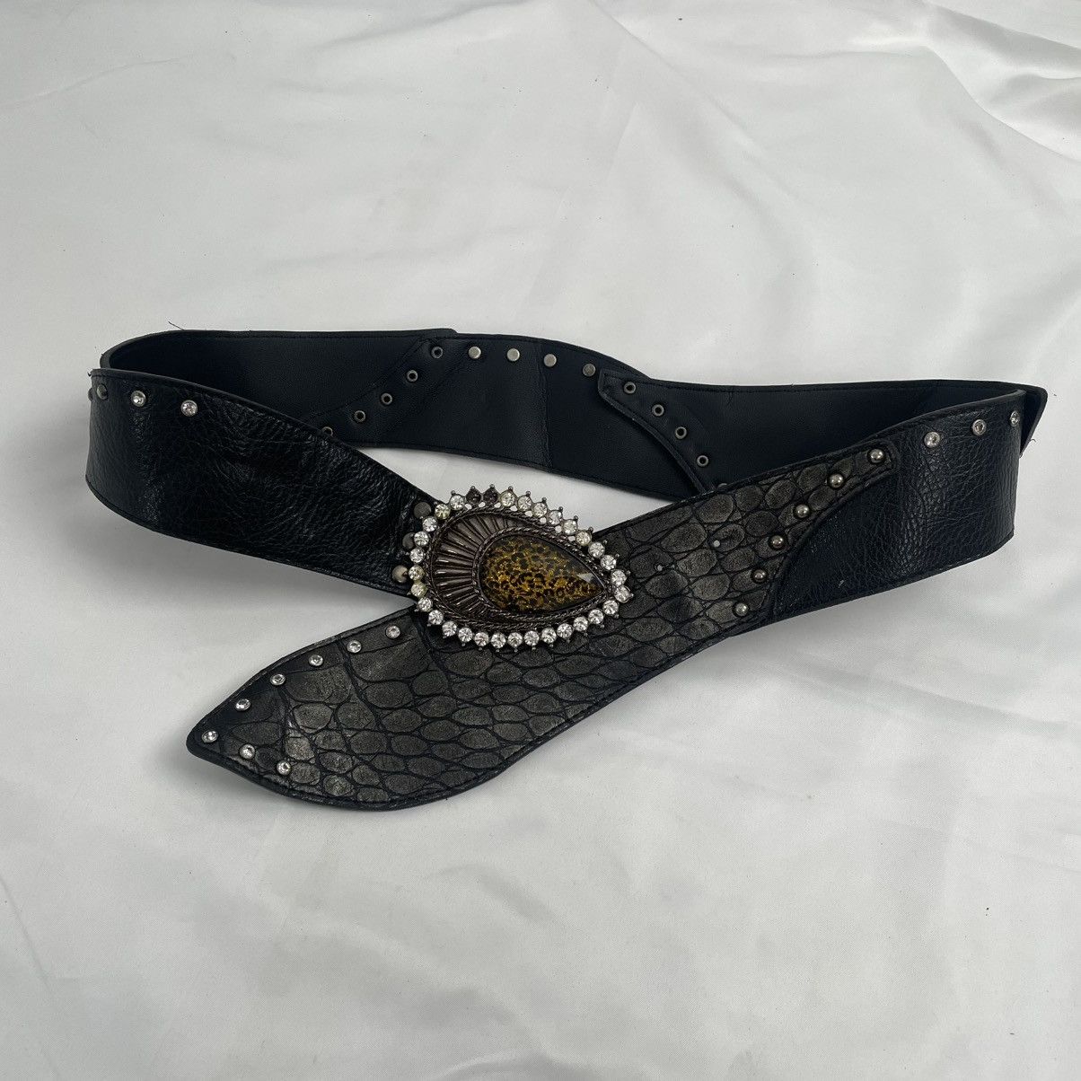 If Six Was Nine Black snakeskin big buckle belt punk goth styled Size ONE SIZE - 4 Thumbnail