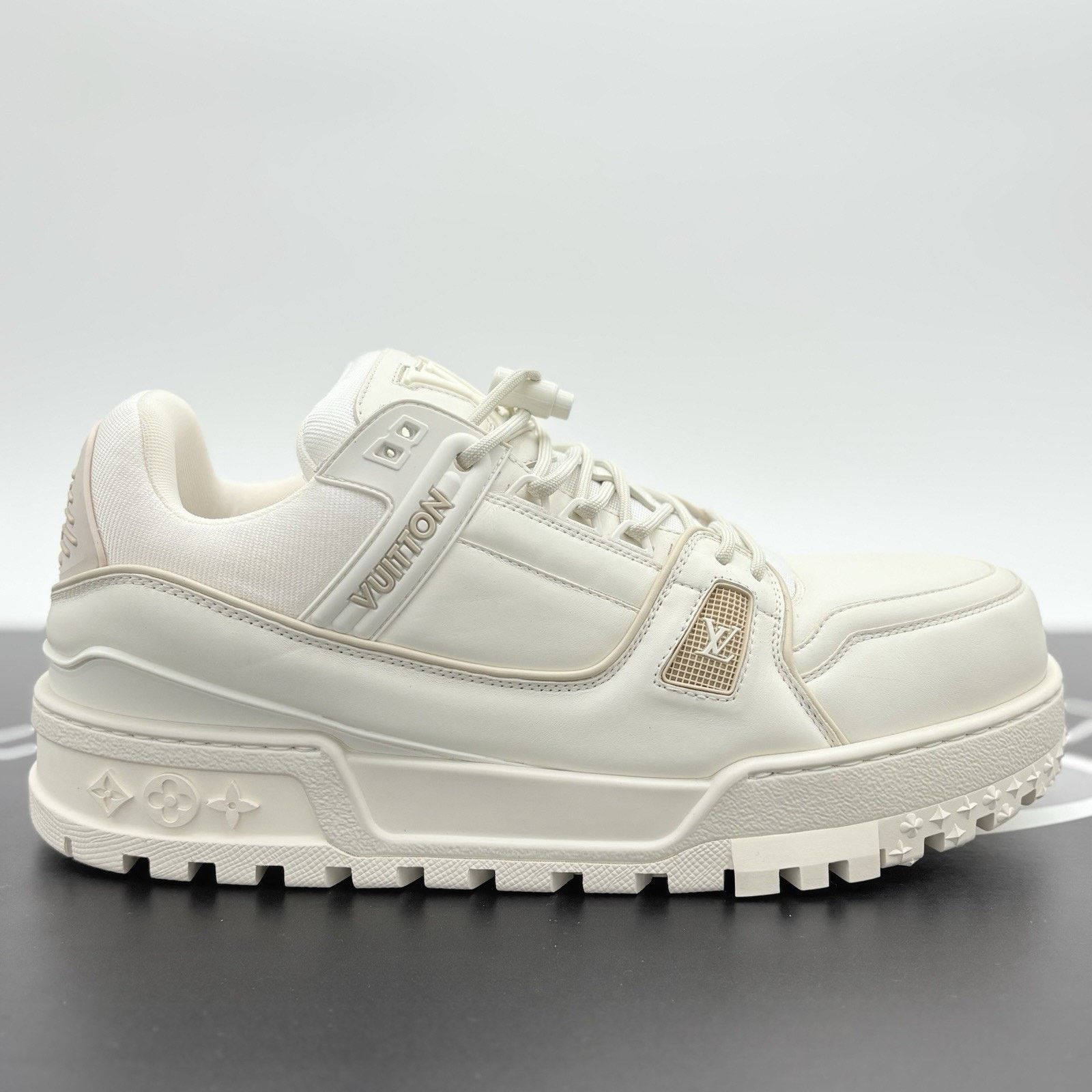 Louis Vuitton Louis Vuitton Maxi Trainer ' White ' | WORN ONCE! Size US 11.5 / EU 44-45 - 2 Thumbnail