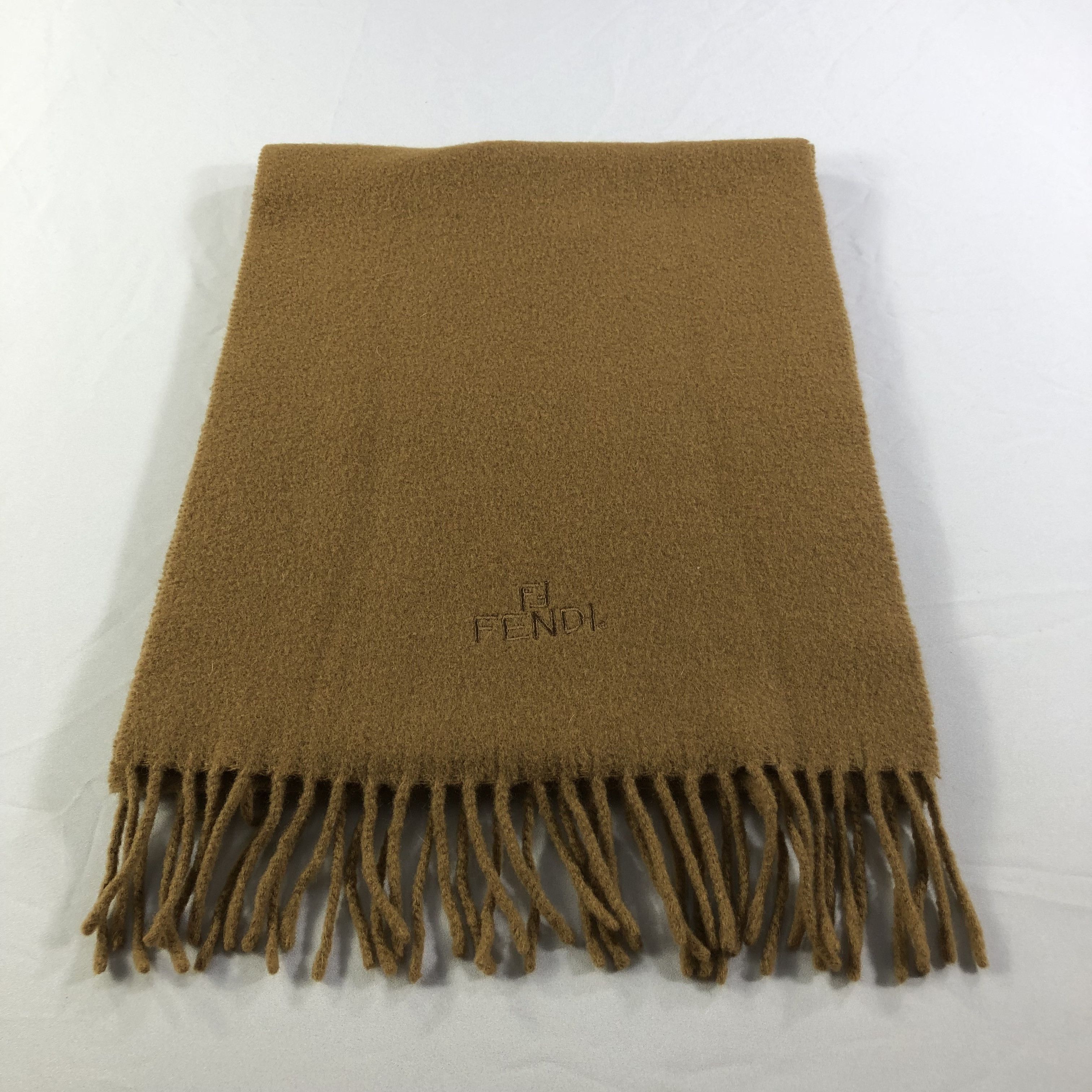 Japanese Brand Fendi Plain Brown Wool Scarf Muffler V1418 Size ONE SIZE - 1 Thumbnail