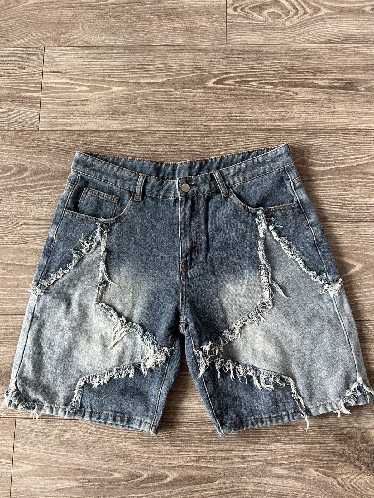 Japanese Brand ‼️Avant Garde Distressed Denim Opium Star Baggy Shorts‼️ Size US 35 - 8 Thumbnail