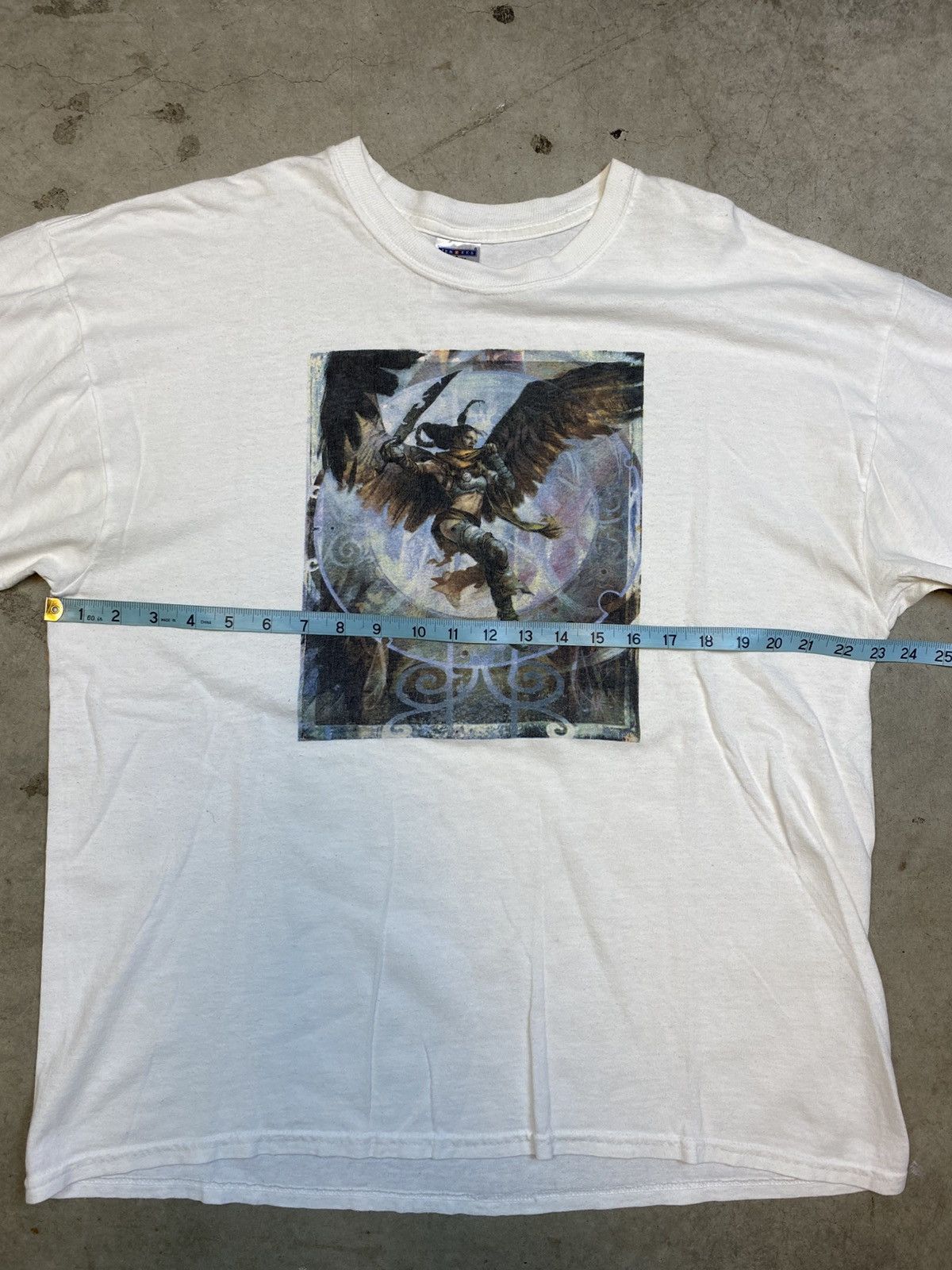 Vintage Vintage Magic The Gathering Serra Angel T Shirt XL MTG Size US XL / EU 56 / 4 - 5 Thumbnail