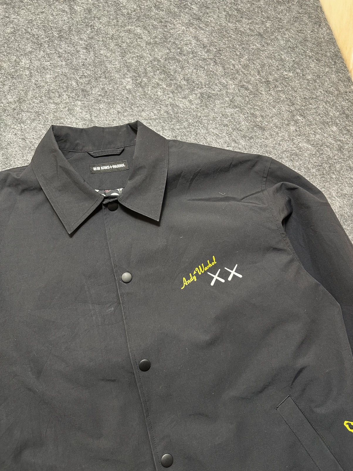 Andy Warhol × Kaws × Uniqlo Uniqlo KAWS + Warhol coach jacket featuring a yellow banana. Size US L / EU 52-54 / 3 - 2 Thumbnail