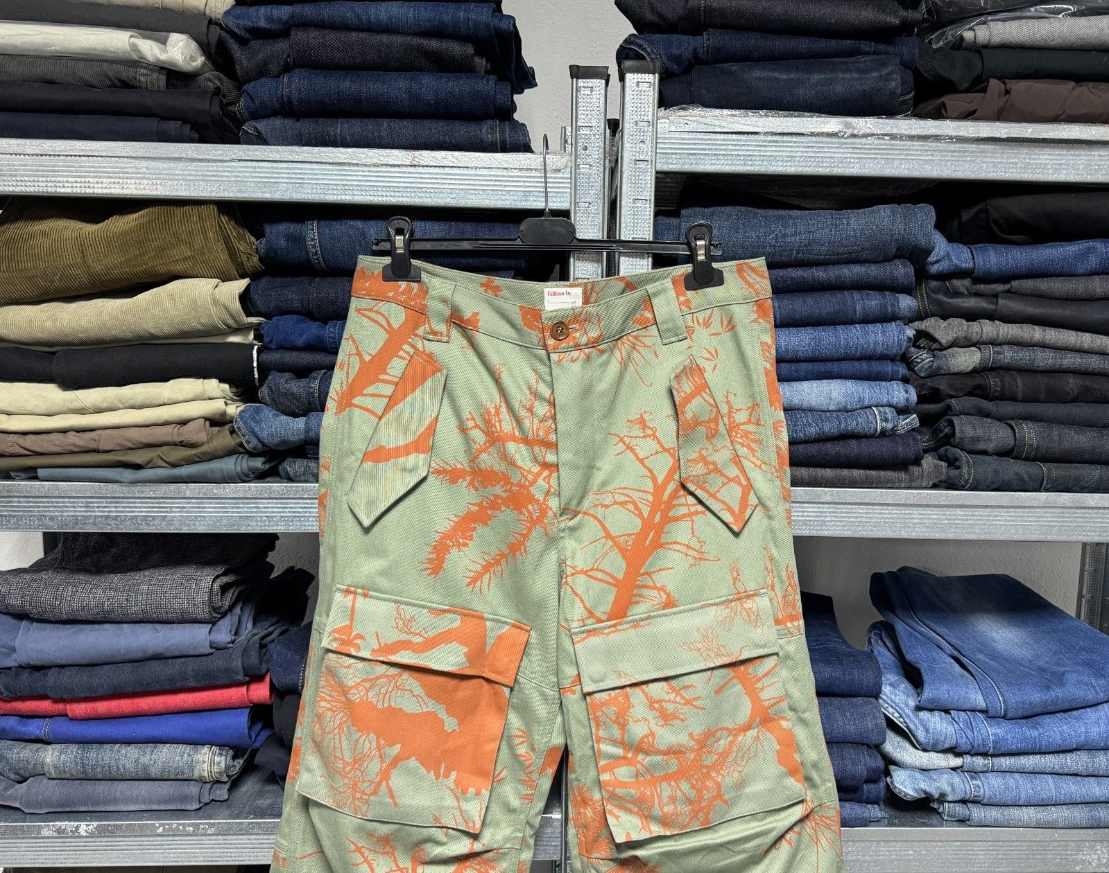 H&M NWOT H&M Edition by Tree Cargo Pant Size US 32 / EU 48 - 5 Thumbnail