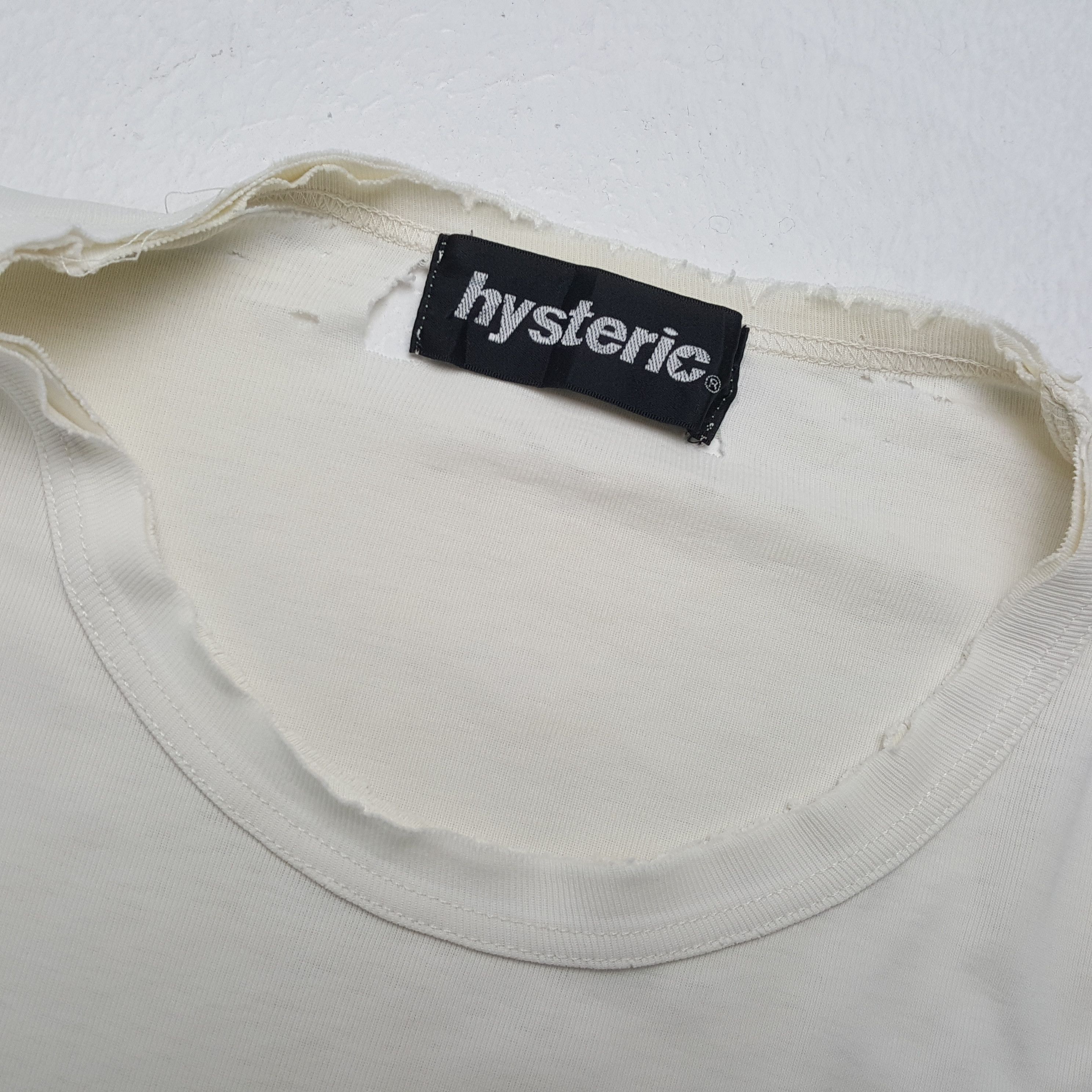 Hysteric Glamour × Japanese Brand × Vintage HYSTERIC GLAMOUR Japanese Brand Streetwear Distressed Tshirt Size US S / EU 44-46 / 1 - 9 Thumbnail