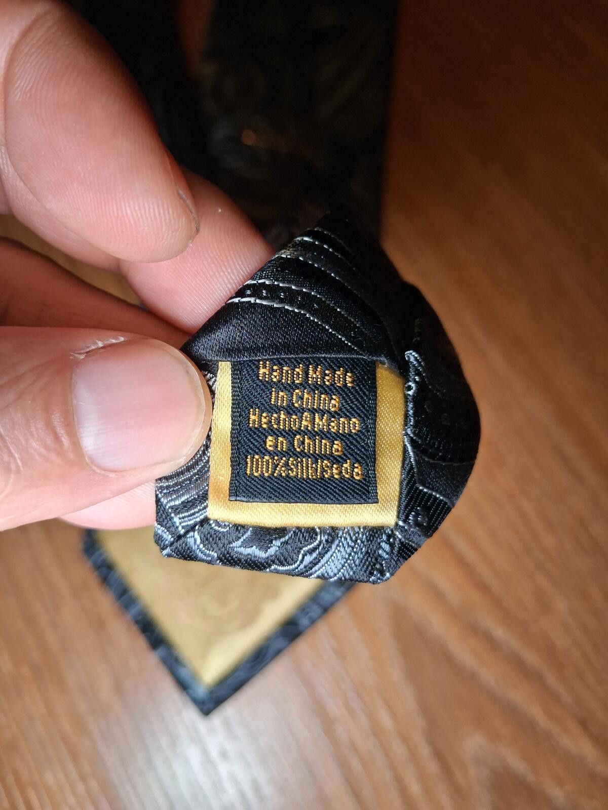 Donald Trump Donald Trump Signature Silk Tie Black Paisley Handmade Size ONE SIZE - 3 Thumbnail