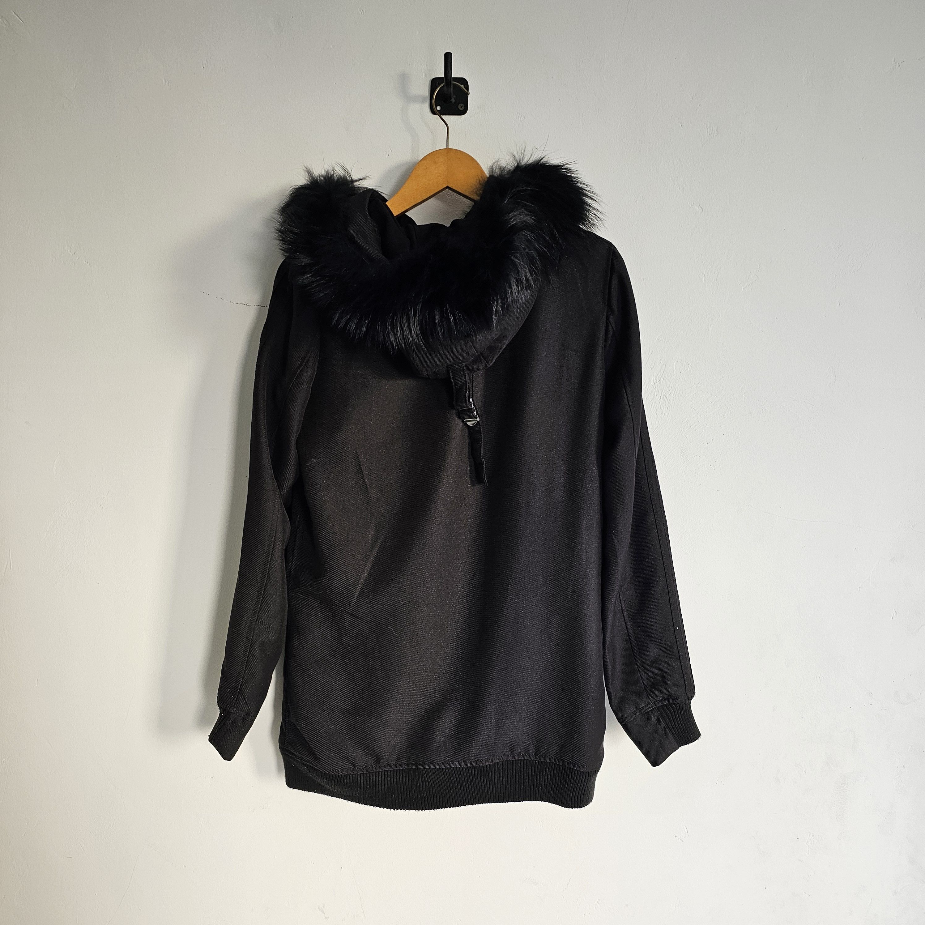 Le Grande Bleu (L.G.B.) Vintage Faux Fur SLY Asymetric -Gimmick Hoodie Parkas Size US M / EU 48-50 / 2 - 3 Thumbnail