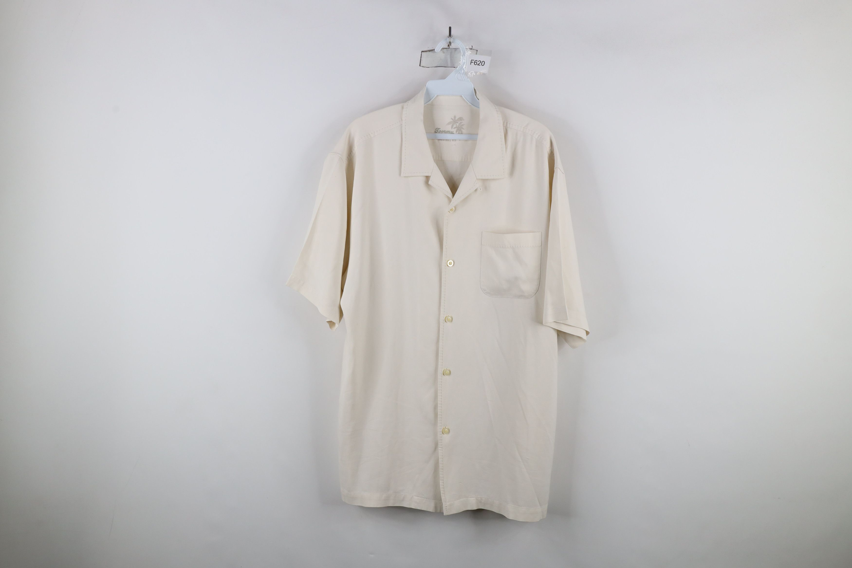 Tommy Bahama × Vintage Vintage Tommy Bahama Silk Looped Collar Button Shirt Cream Size US L / EU 52-54 / 3 - 1 Thumbnail