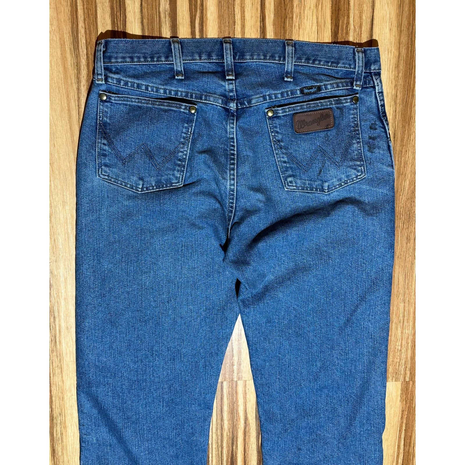 Wrangler Wrangler Blue Jeans Straight Fit Size 34 x 32 Size US 34 / EU 50 - 7 Thumbnail