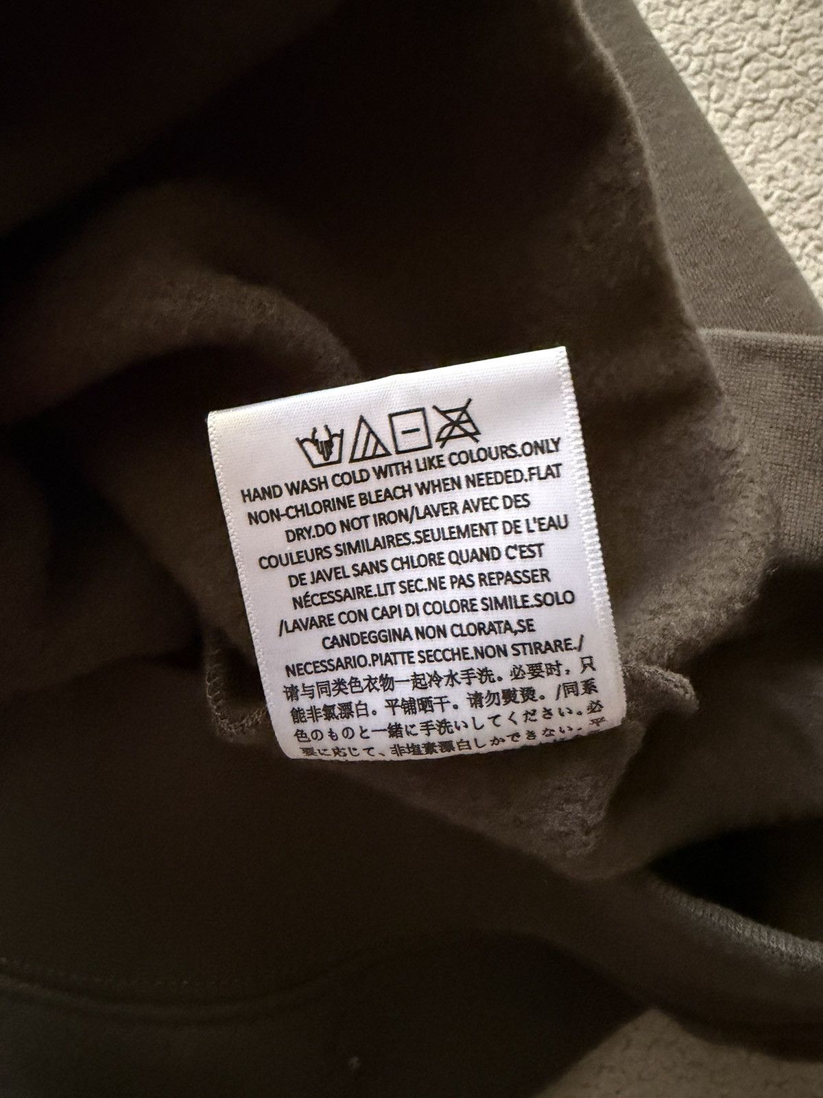 Essentials FEAR OF GOD ESSENTIALS GRAY V-NECK VEST Size US XXL / EU 58 / 5 - 4 Thumbnail