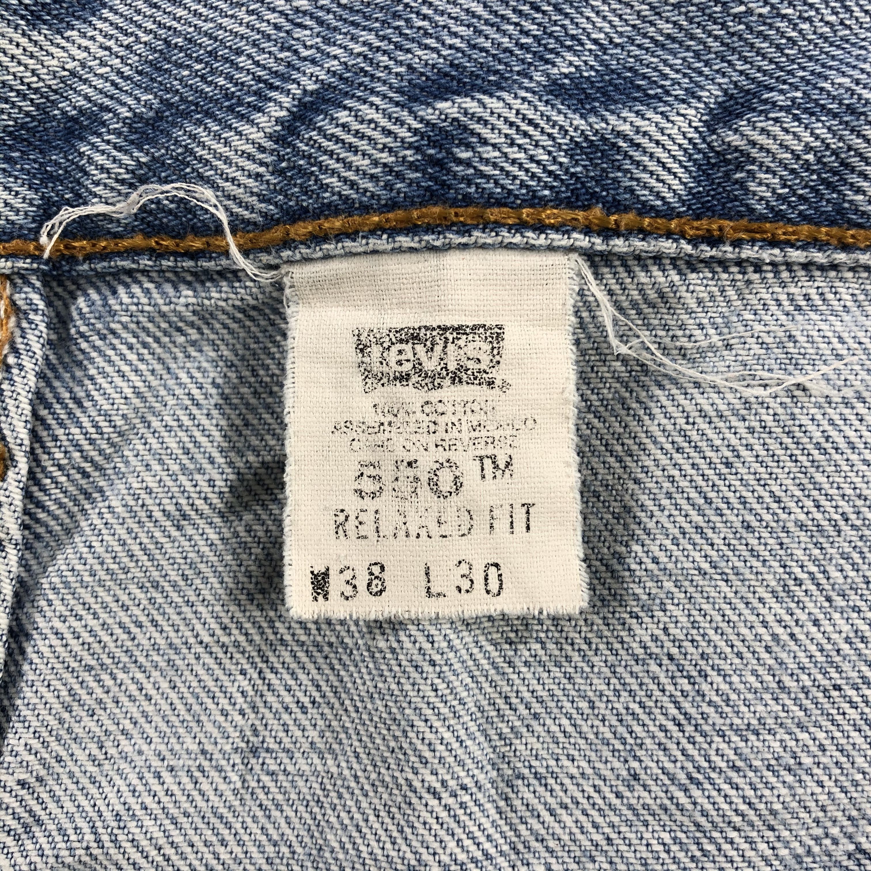 Levi's 90s Vintage Light Wash Levis 550 Jeans-J2035 Size US 37 - 12 Thumbnail