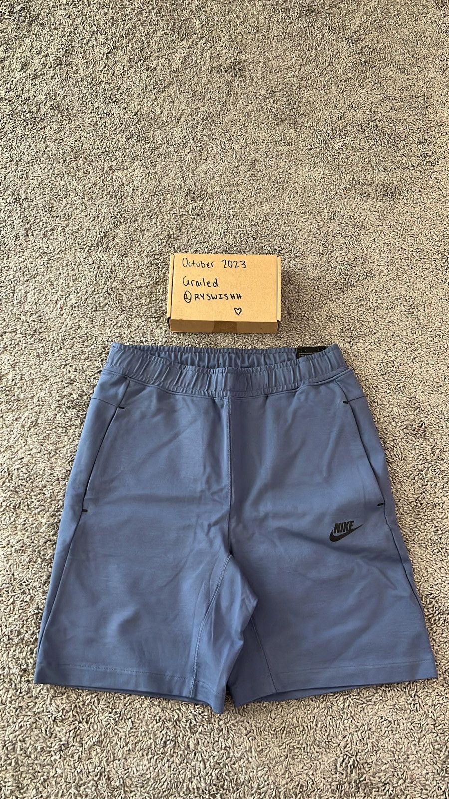 Nike Nike Tech Fleece Shorts Size US 30 / EU 46 - 1 Thumbnail