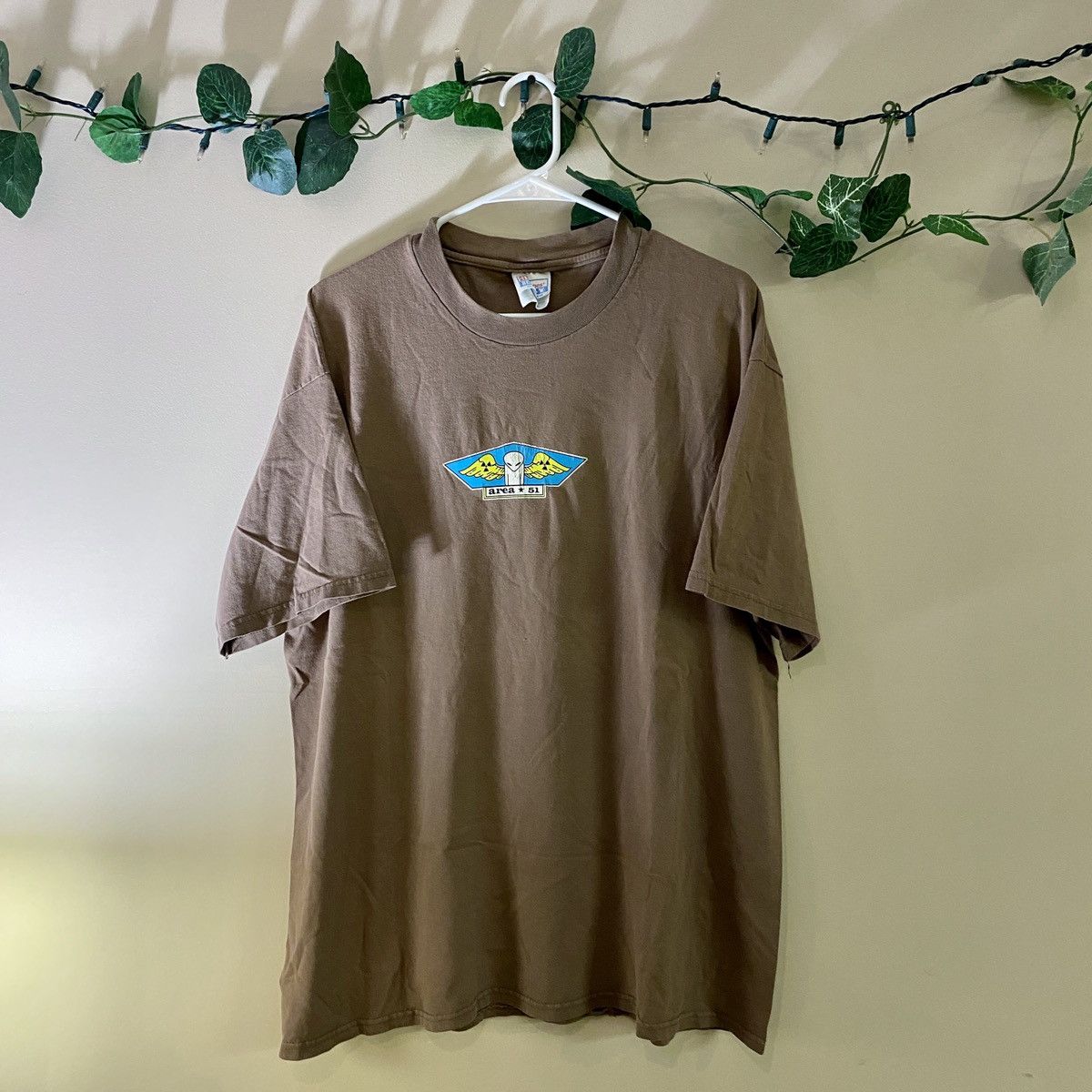 image of 90's Alien Workshop Skateboard T-Shirt in Brown, Men's (Size XL)