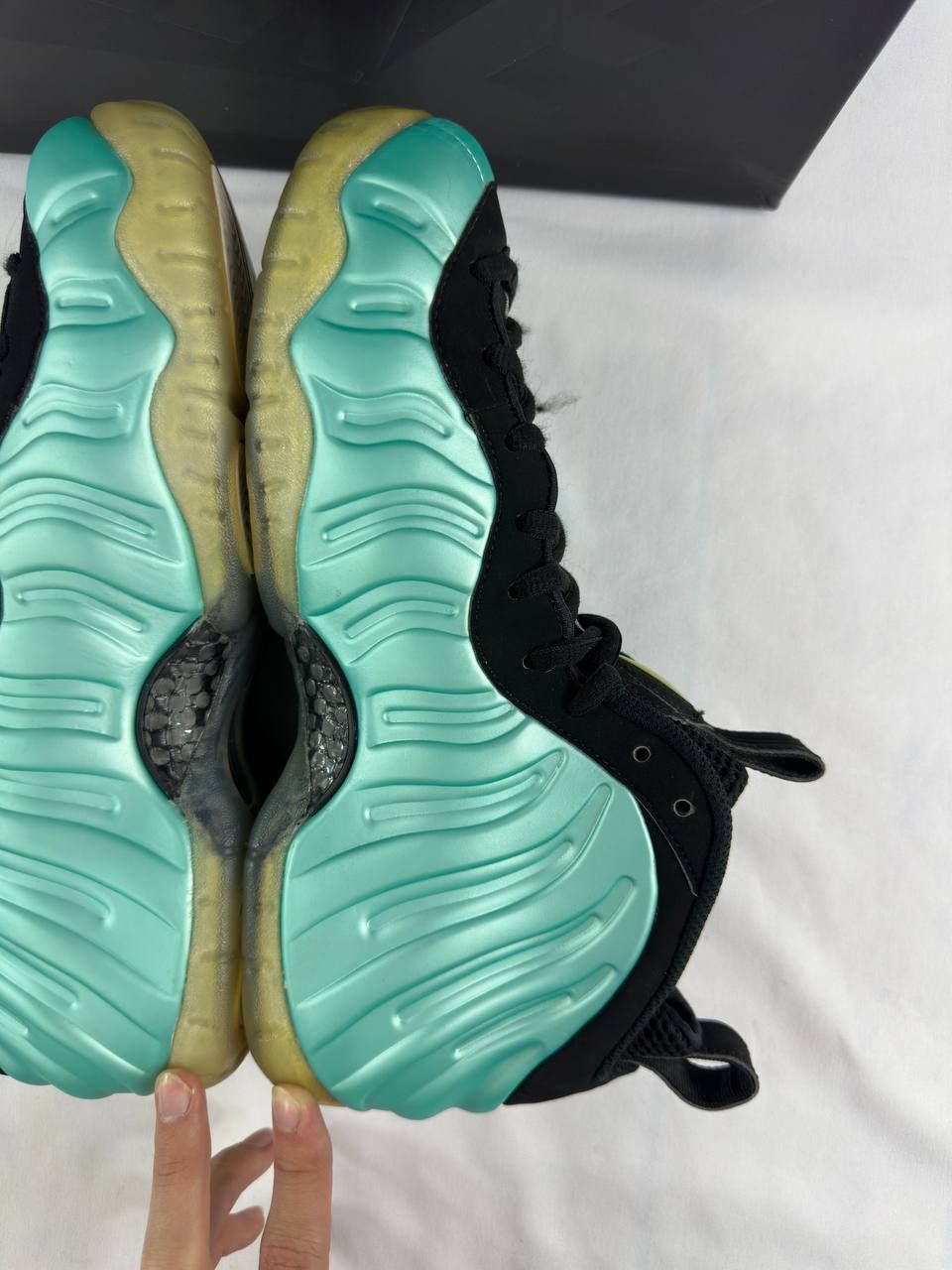 Nike Nike Air Foamposite Pro 'Island Green' Size US 8.5 / EU 41-42 - 14 Thumbnail