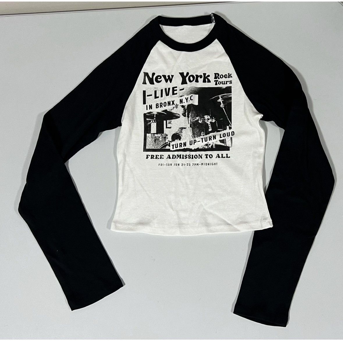 Band Tees ‘New York Rock Tours’ Raglan Punk Band Tee Shirt Top Size M⛓️ Size M / US 6-8 / IT 42-44 - 1 Thumbnail