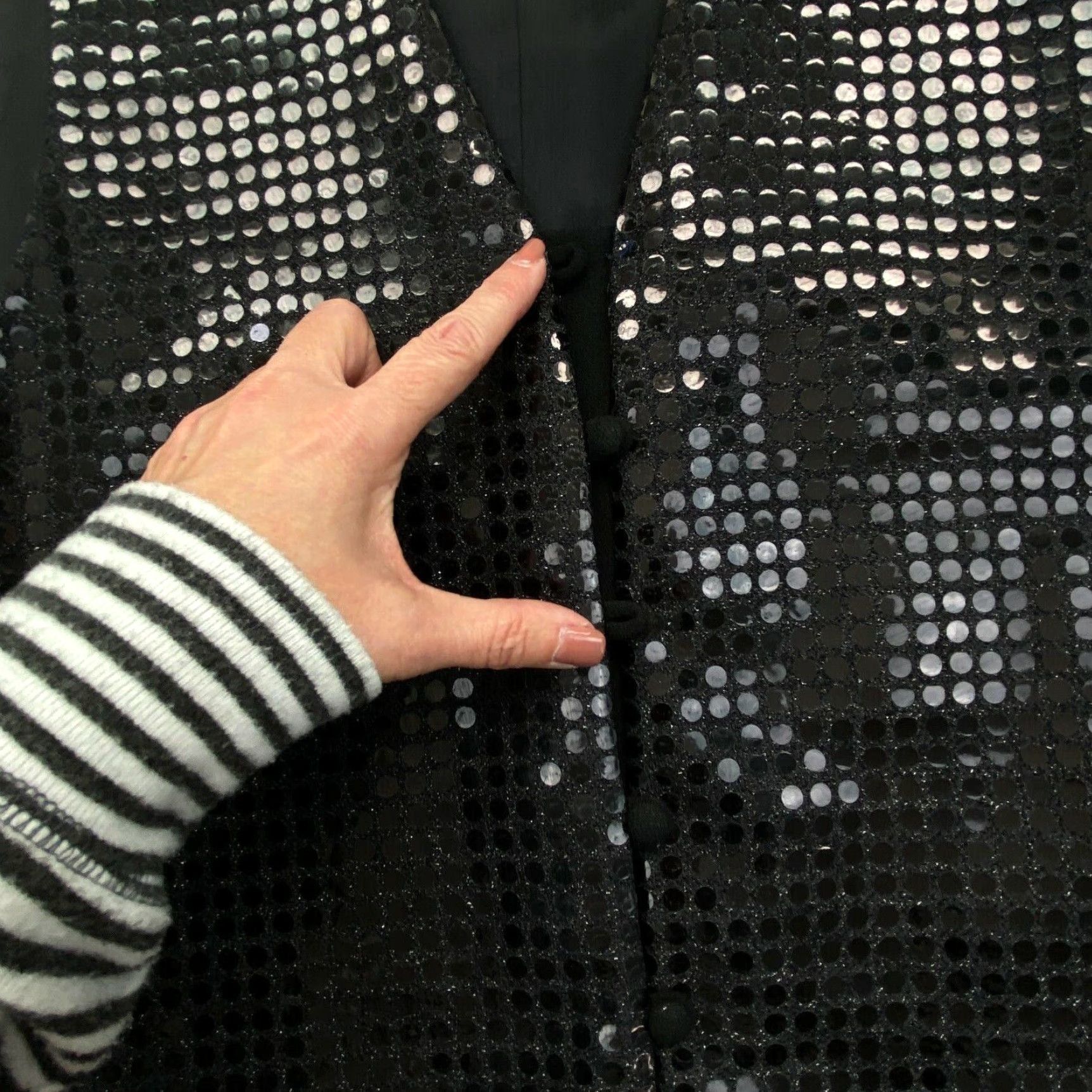 Vintage Focus 2000 by Charles Gluech Womens Vest 12 Black Sequined Embellished New Size XL / US 12-14 / IT 48-50 - 5 Thumbnail