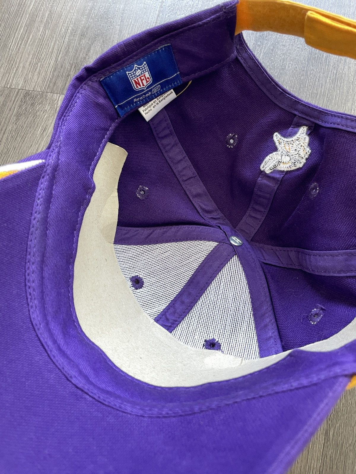 Vintage Y2K Reebok Minnesota Vikings “NFL Logo” Hat (Sz.OS) Size ONE SIZE - 5 Thumbnail