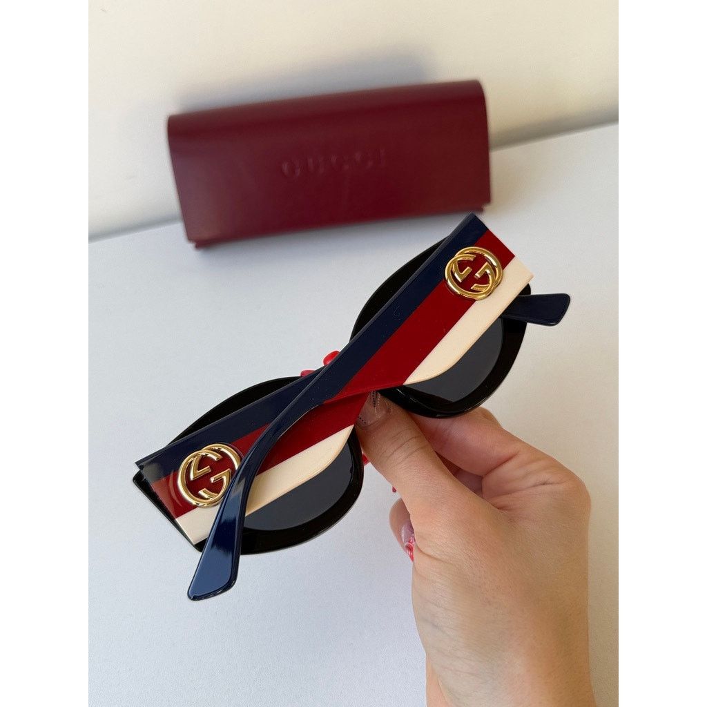 Gucci RARE! NEW Gucci GG0275S Striped Arm Cat Eye Sunglasses Size ONE SIZE - 4 Thumbnail