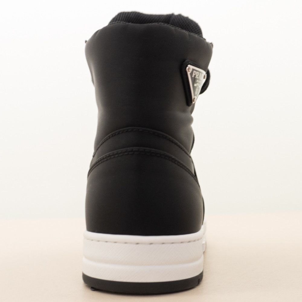 Prada o1la1rc1a0724 Sneaker in Black Size US 7 / IT 37 - 3 Thumbnail