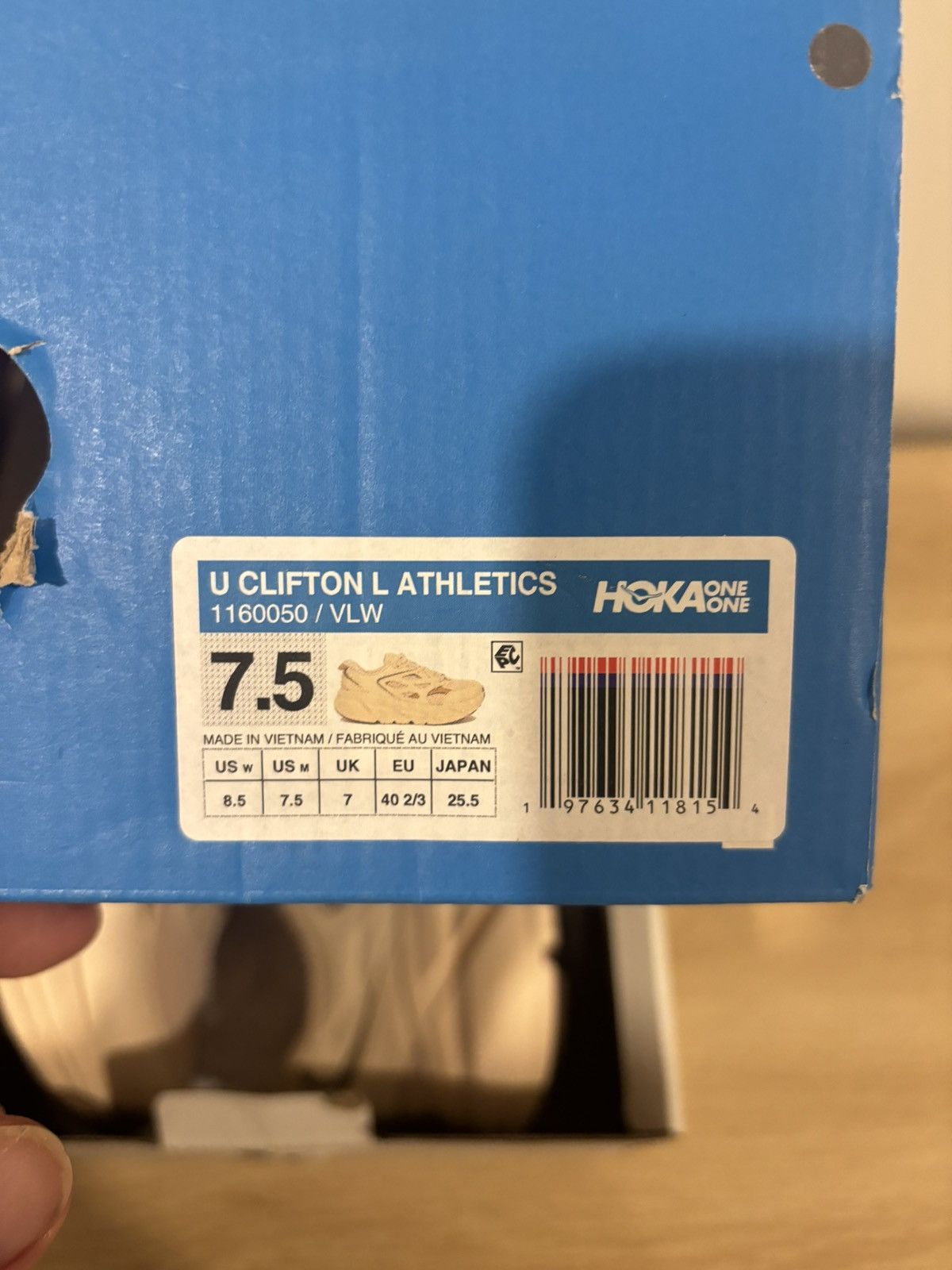Hoka Hoka one Clifton L “Vanilla Wheat” - Size 8.5W - ships fast! Size US 8.5 / IT 38.5 - 7 Thumbnail