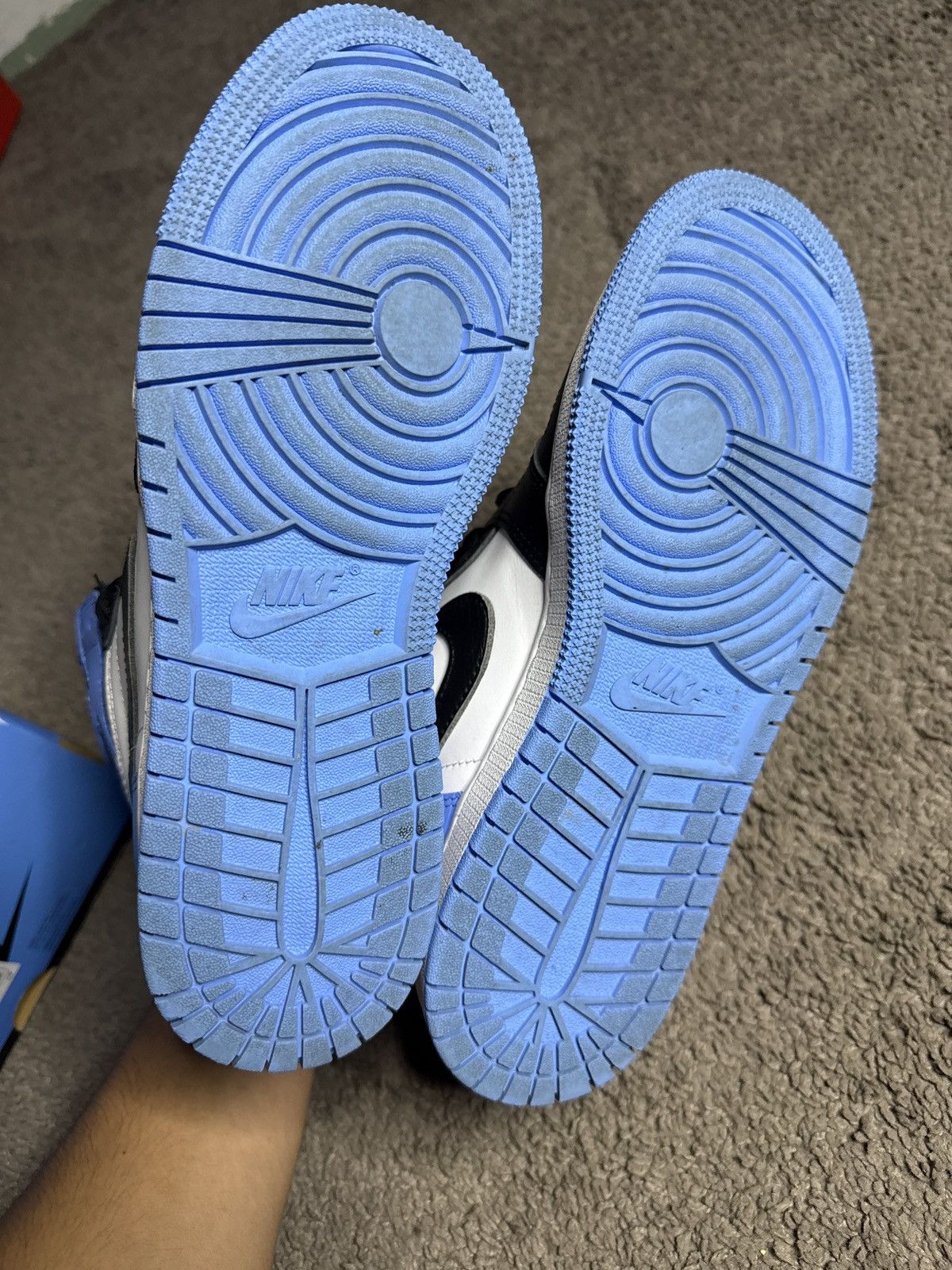 Jordan Brand Jordan 1s UNC toe Size US 7 / EU 40 - 5 Thumbnail