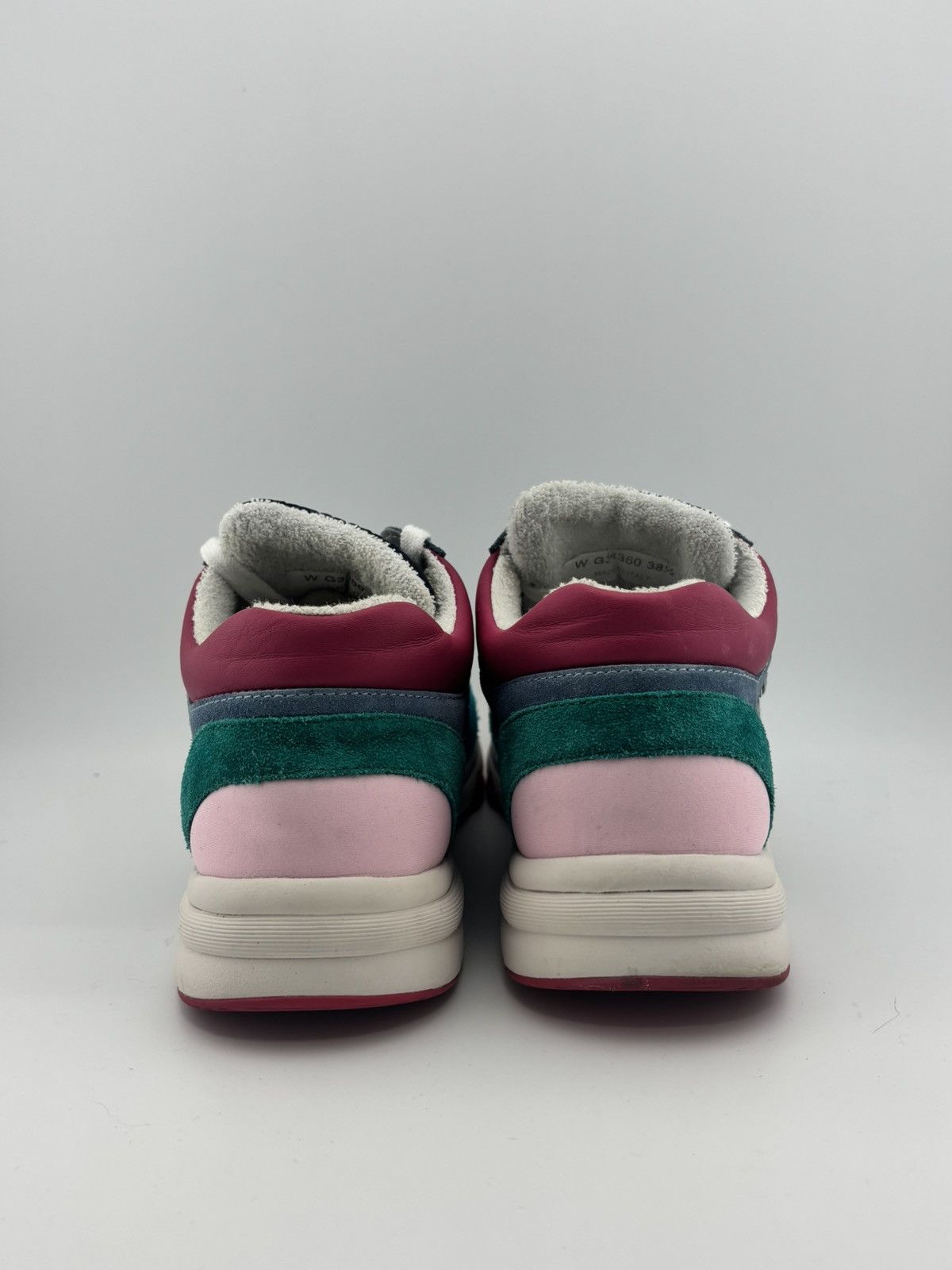 Chanel CHANEL SNEAKER SIZE 38.5 Size US 7.5 / IT 37.5 - 5 Thumbnail