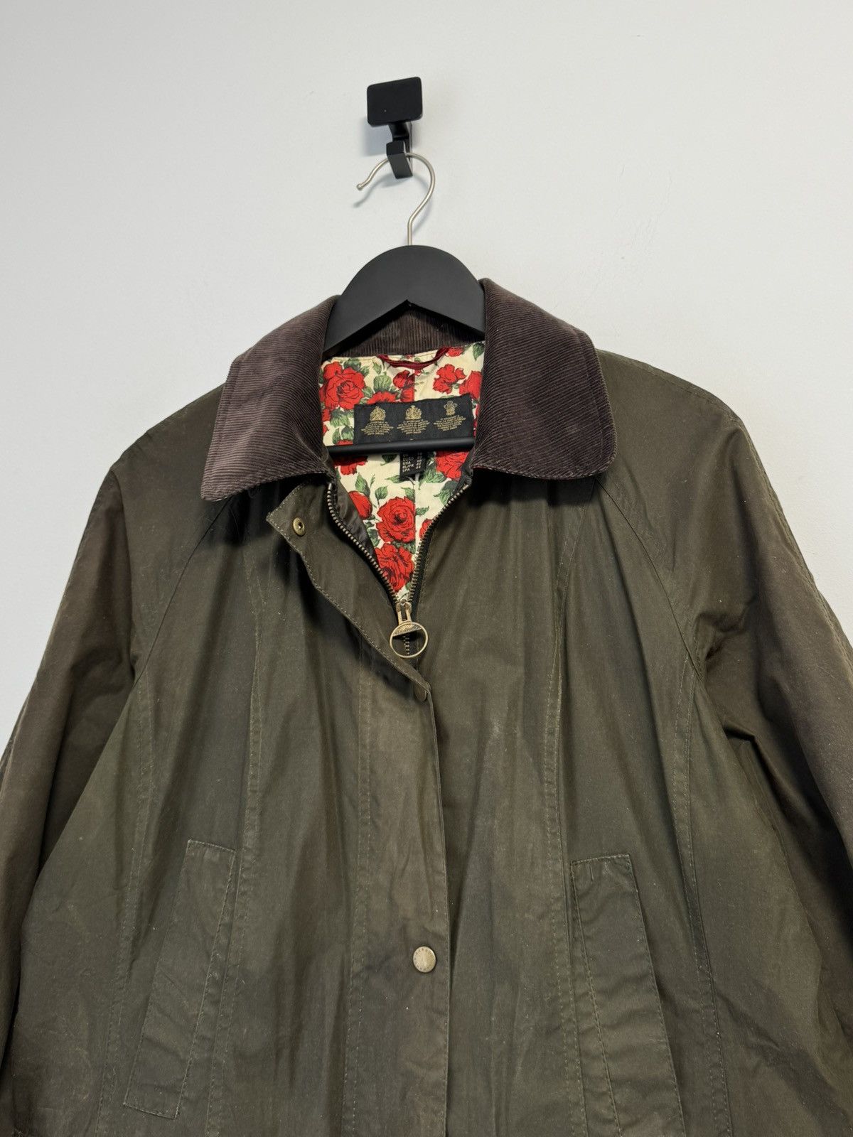 Barbour Barbour Abrosa Beadnell Liberty Rose olive wax jacket USA-10 Size XL / US 12-14 / IT 48-50 - 4 Thumbnail