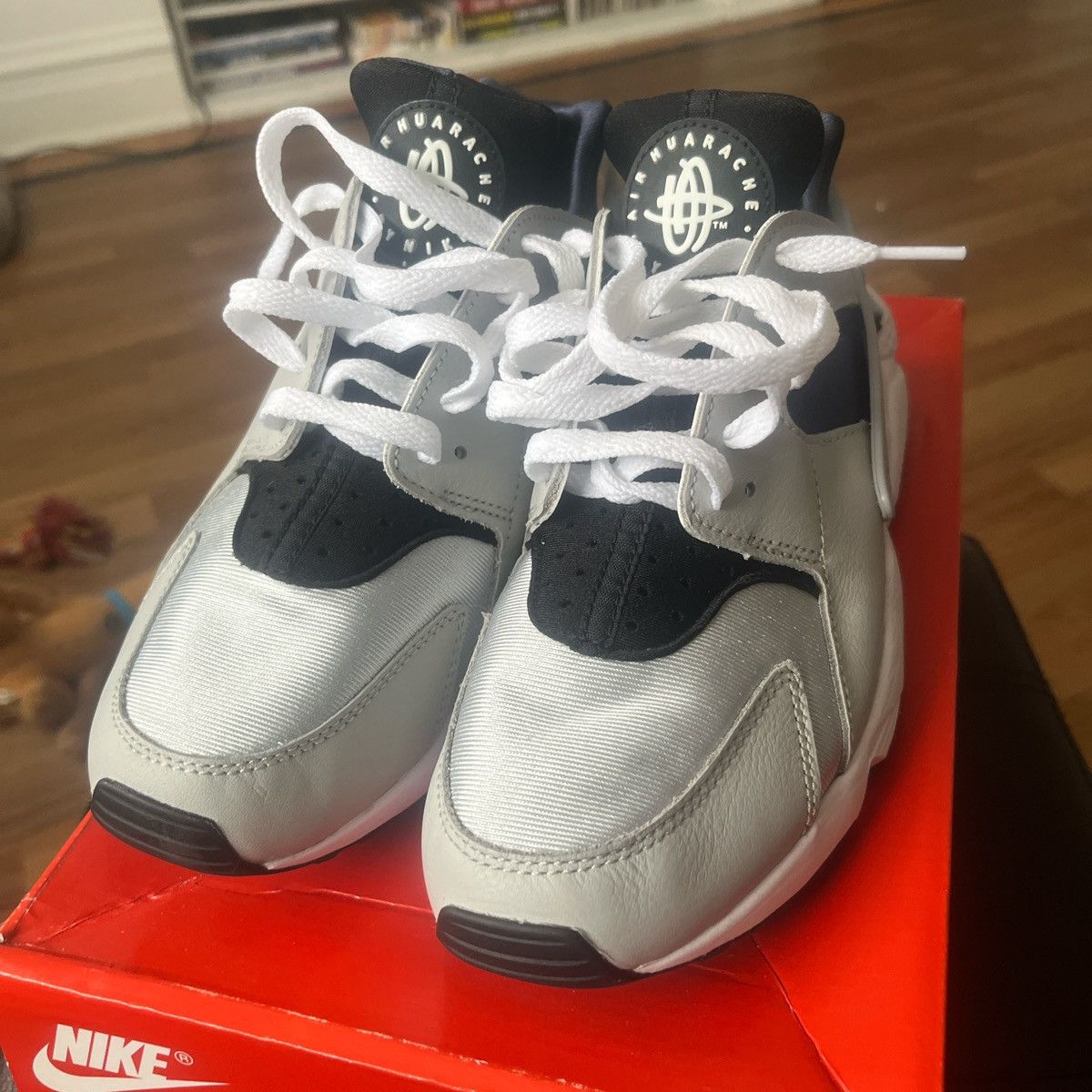 Nike Nike huarache obsidian color way men’s size 8 Size US 8 / EU 41 - 2 Thumbnail