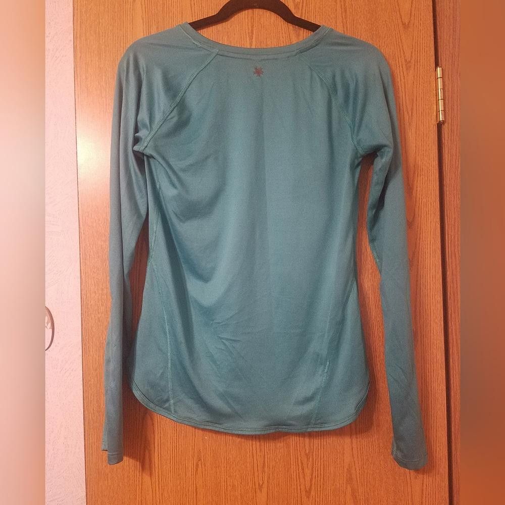 Tek Gear Tek Gear Teal Long Sleeve Top Size Small Size S / US 4 / IT 40 - 2 Thumbnail