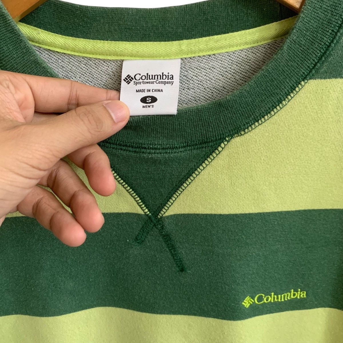 Columbia × Vintage Vintage Columbia Stripe Sweatshirt Rare Small Size Size US S / EU 44-46 / 1 - 3 Thumbnail