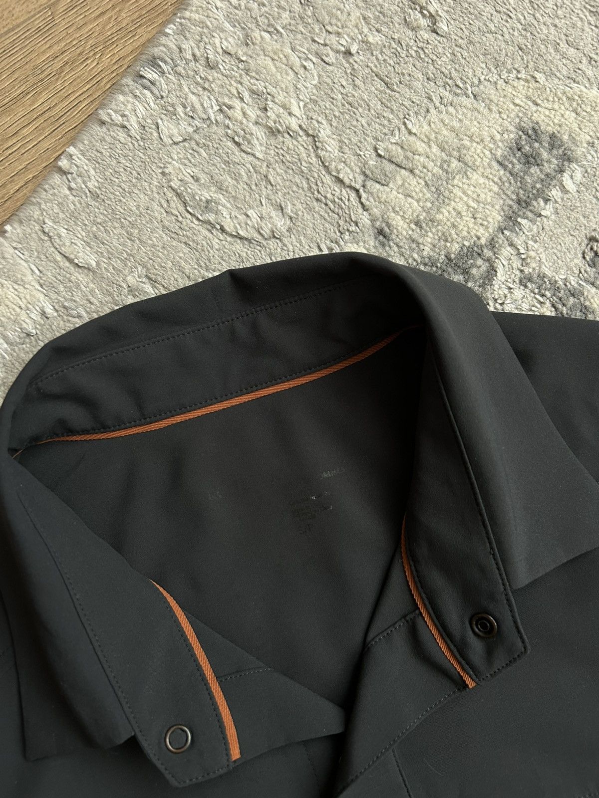 Arc’teryx Man’s Gorpcore gray shirt size S