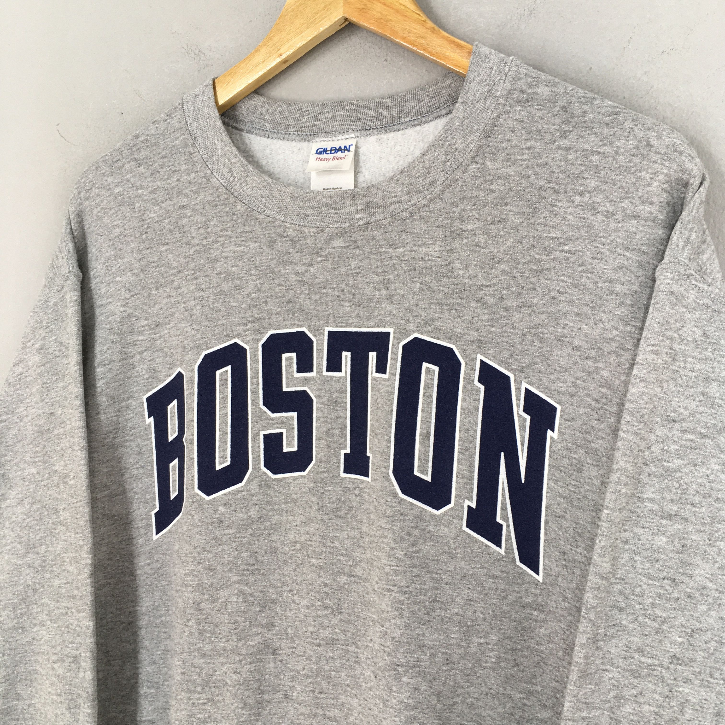 Gildan × Vintage Vintage Y2K Boston State Gray Sweatshirt Medium Size US M / EU 48-50 / 2 - 3 Thumbnail