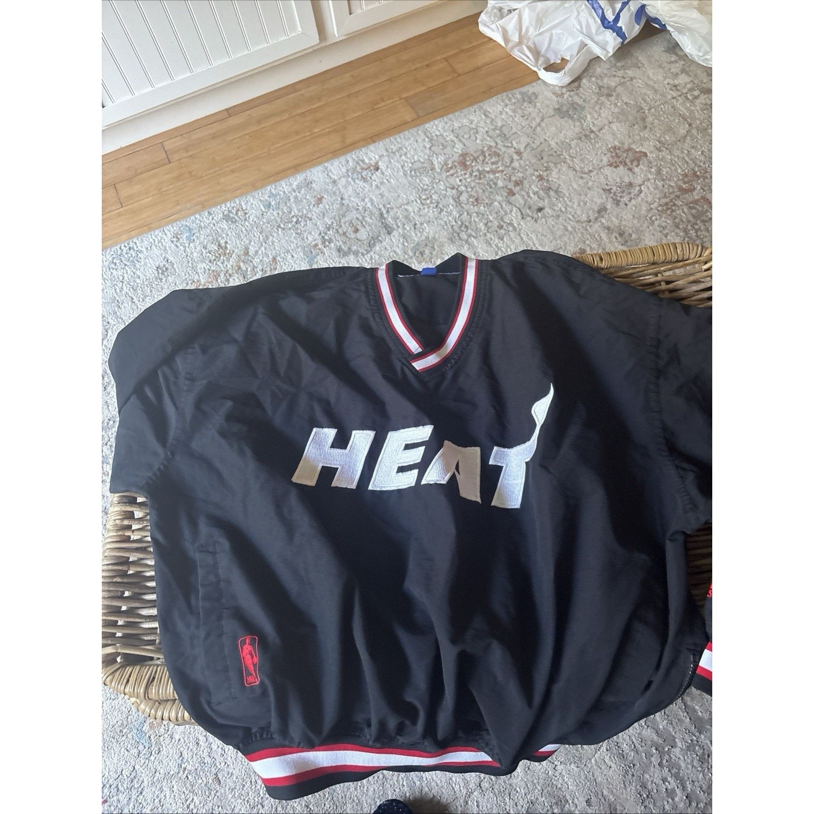 Starter Miami Heat Starter Windbreaker Pull Over Large 90’s Vintage Size US L / EU 52-54 / 3 - 6 Thumbnail