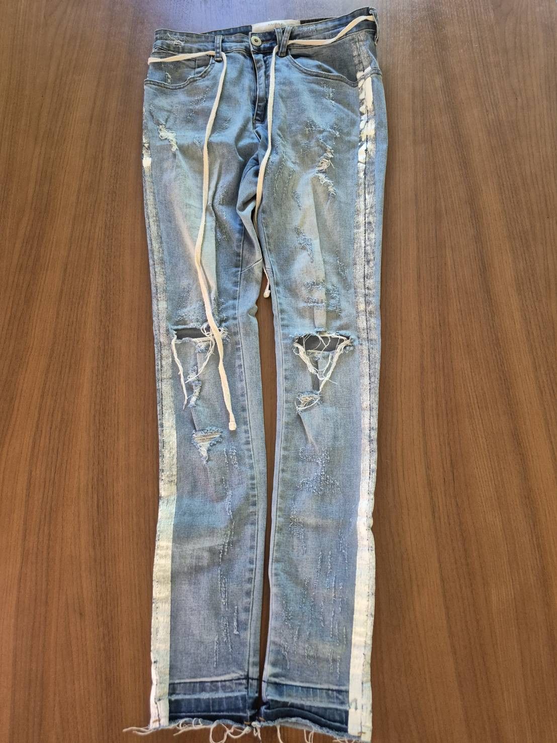 Kollar Clothing Kollar Painted Ripped Jeans with Lace Belt Size US 30 / EU 46 - 2 Thumbnail