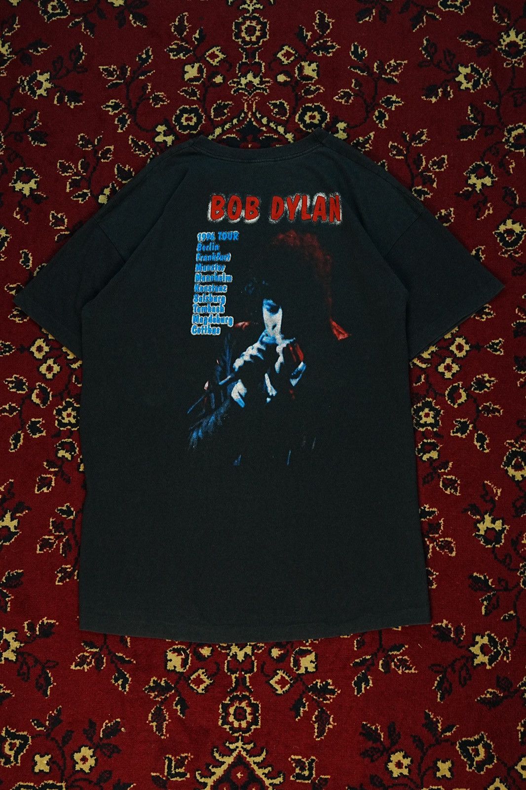 Band Tees Vintage Bob Dylan 1996 European Tour T-Shirt Size US XL / EU 56 / 4 - 2 Thumbnail