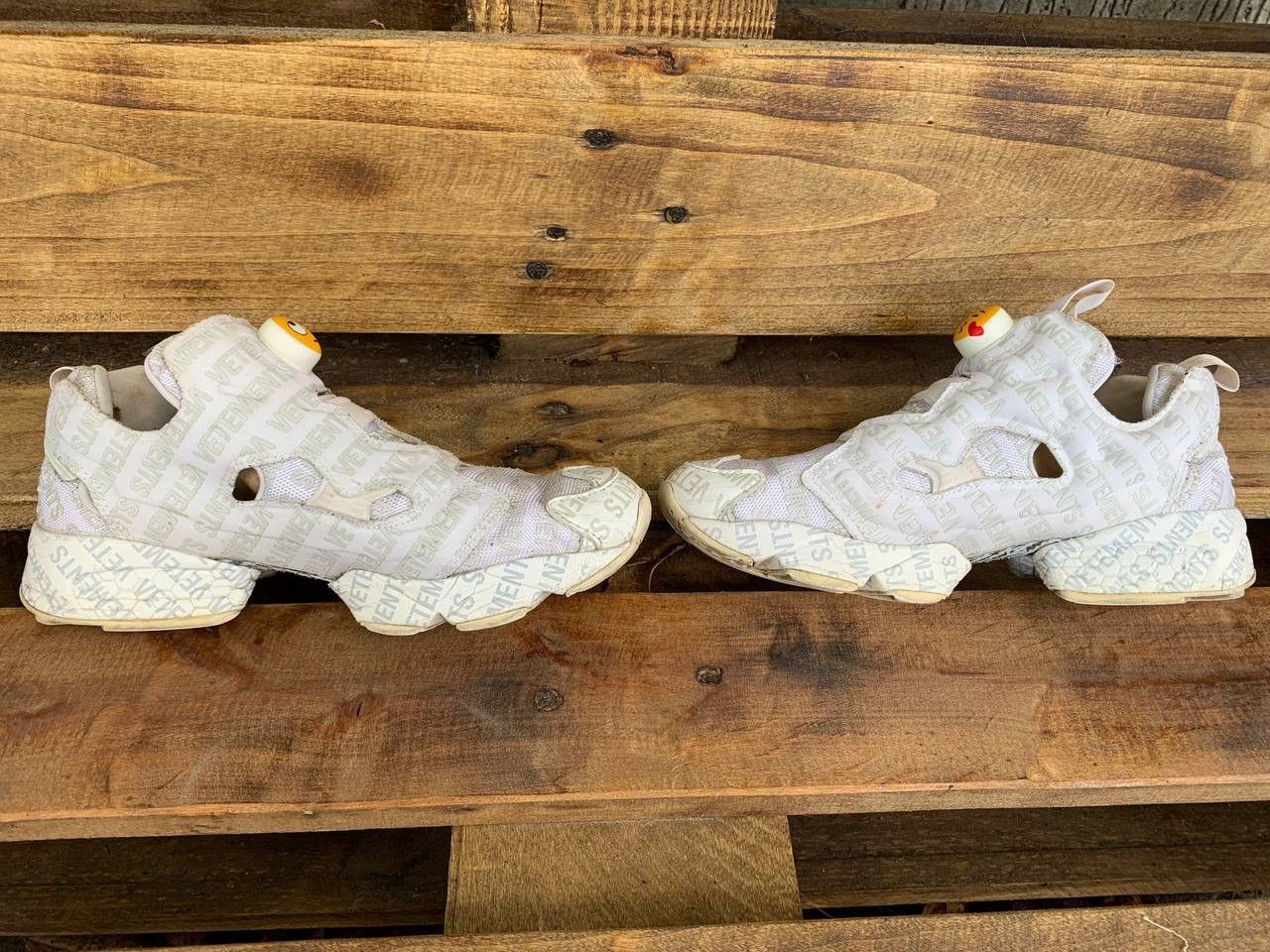 Reebok × Vetements Reebok VETEMENTS x InstaPump Fury 'Emoji' Size US 6 / EU 39 - 3 Thumbnail