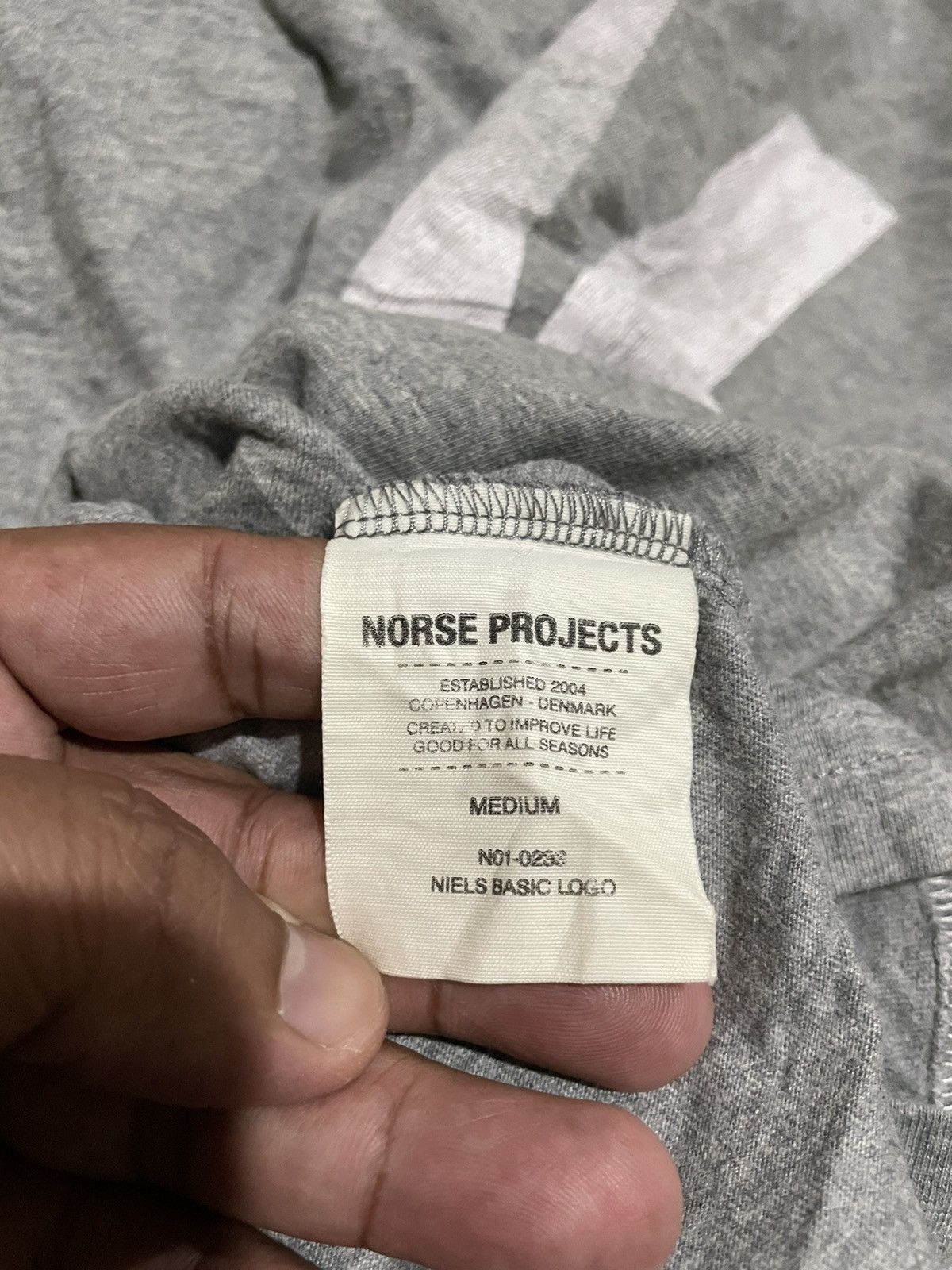 Norse Projects Norse Projects Niels Basic Logo Distressed Tee Size US M / EU 48-50 / 2 - 13 Thumbnail