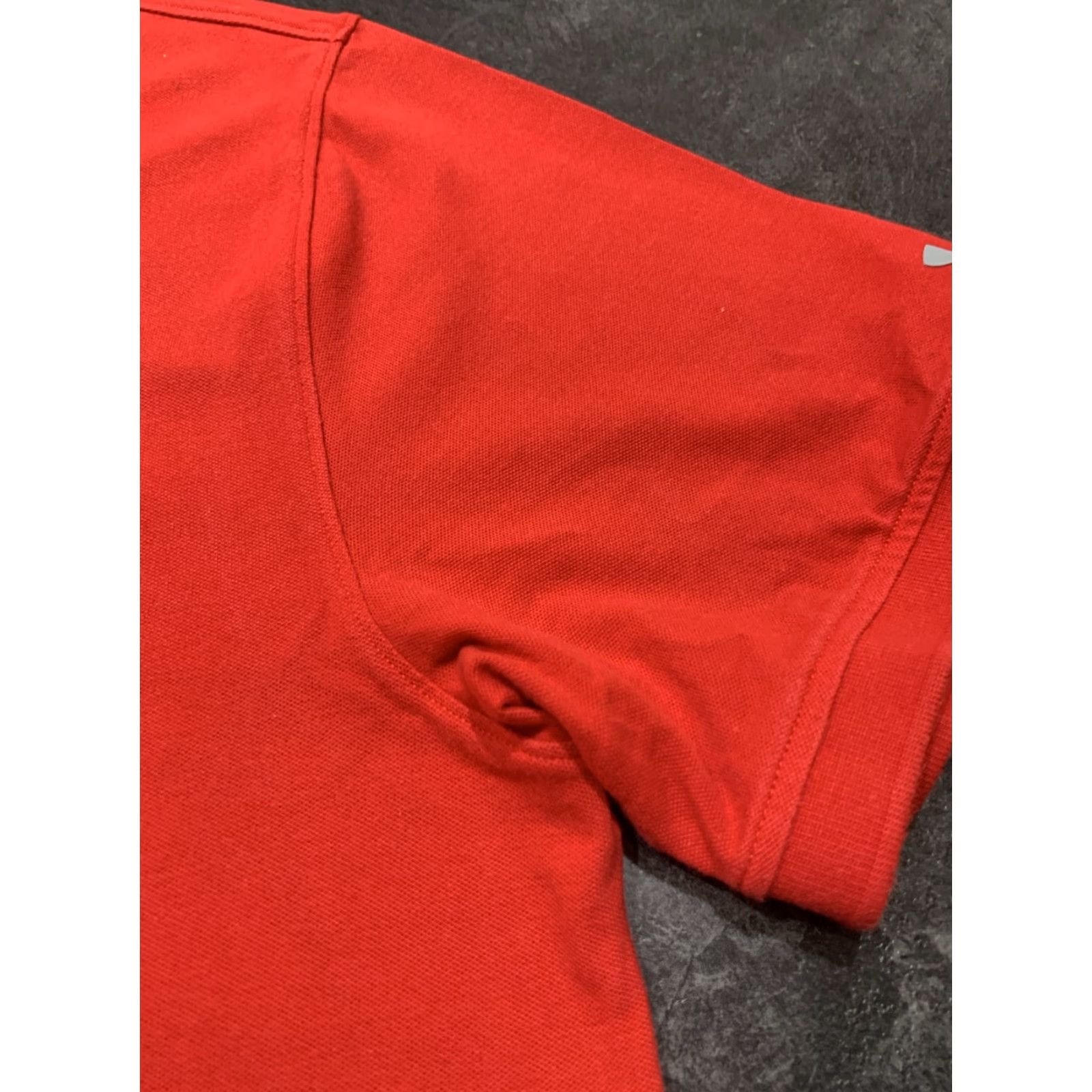 Under Armour Vintage Under Armour Polo Shirt Men XL Red HeatGear Casual Golf Tennis Short Sleeve Size US XL / EU 56 / 4 - 6 Thumbnail