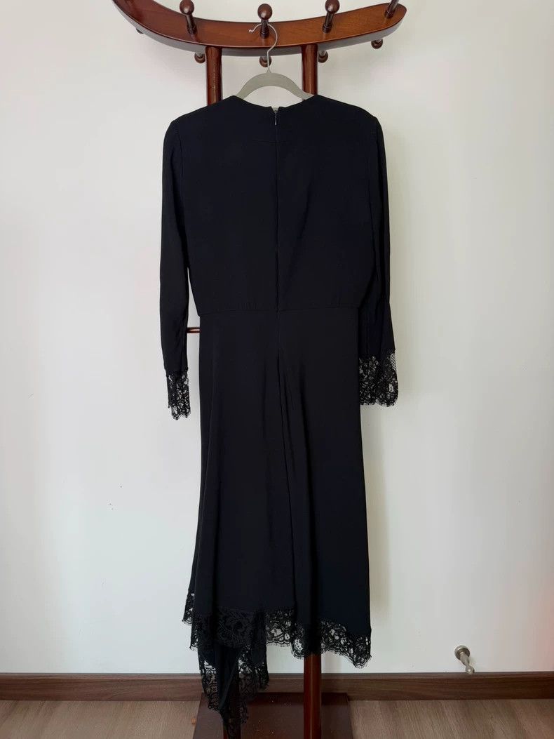 Givenchy Givenchy Runway dress, size 40 (bust 94cm) Size M / US 6-8 / IT 42-44 - 4 Thumbnail
