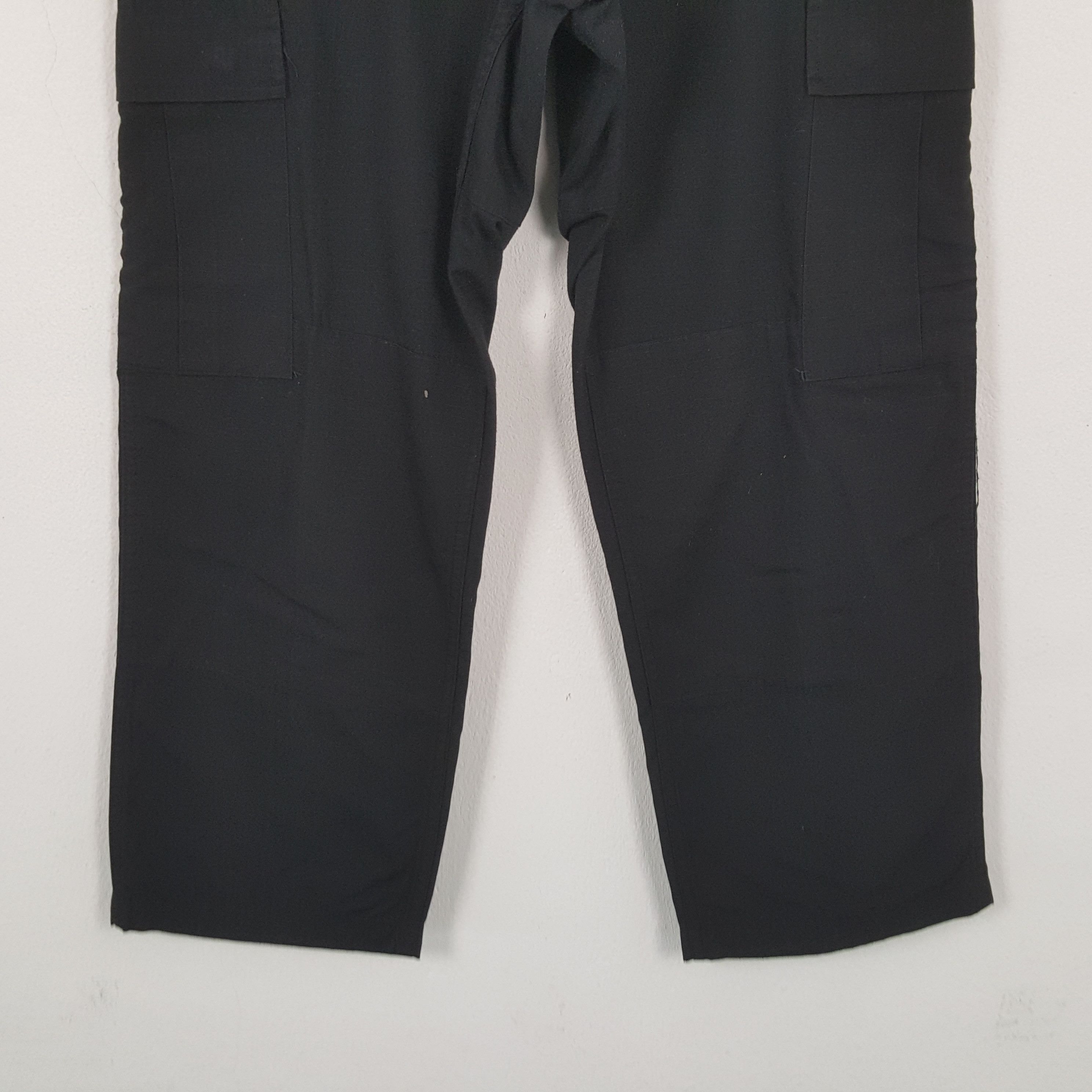 Vintage Black Cargo Style Streetwear Pants RR9 Size US 30 / EU 46 - 3 Thumbnail