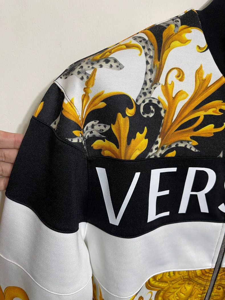 Versace Versace Baroque jacket coat Size US M / EU 48-50 / 2 - 4 Thumbnail