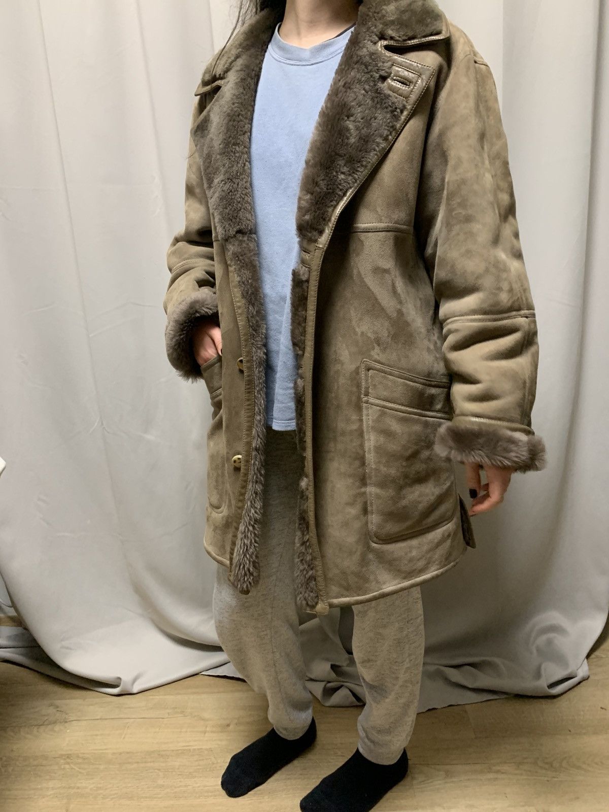 Vintage Vintage Reindeer Fur Coat Size US L / EU 52-54 / 3 - 1 Thumbnail