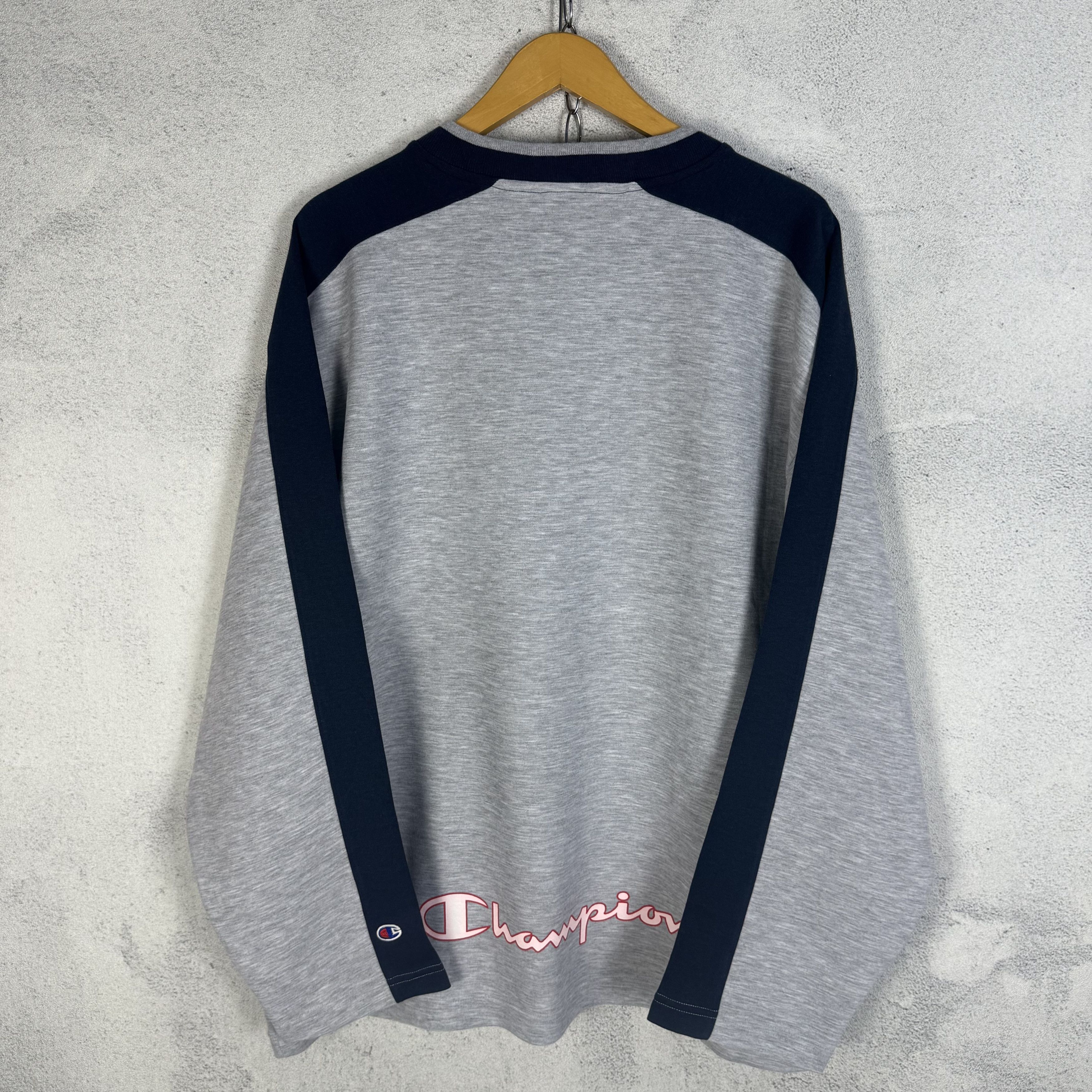 Champion Vintage Champion Sweatshirt Size US XL / EU 56 / 4 - 2 Thumbnail