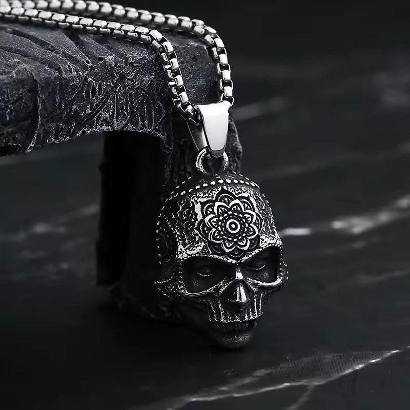 Other Gothic Pattern Skull Head Pendant Chain Necklace Size ONE SIZE - 2 Thumbnail