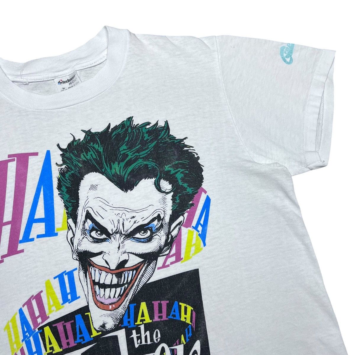 DC Comics 1987 The Joker Laughing Batman DC Comics Graphitti Tee Size US M / EU 48-50 / 2 - 7 Thumbnail