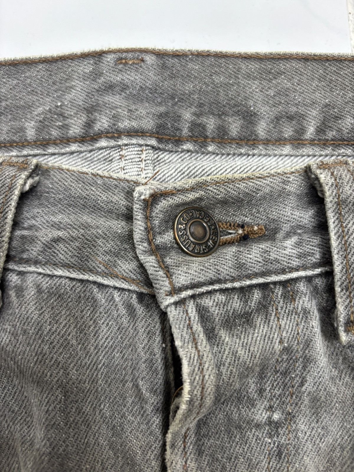 Levi's 🔥VTG LEVIS 501 MUD WASH DIRT JEANS DISTRESS Size US 29 - 9 Thumbnail