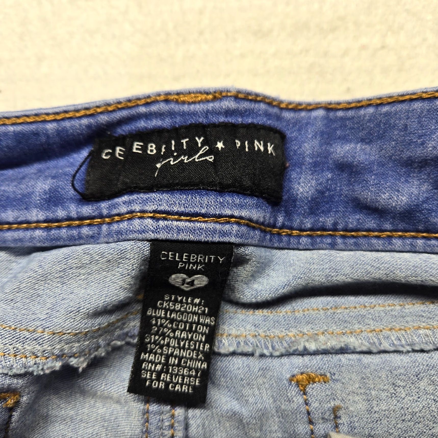 Vintage Celebrity Pink Jeans - Denim Skinny 14 Regular Blue Women's Pants, 5-Pocket, Low Rise, Zip, Cotton Blend, Machine Washable, Logo, Vintage: No, 0 Size 36" / US 14 / IT 50 - 3 Thumbnail