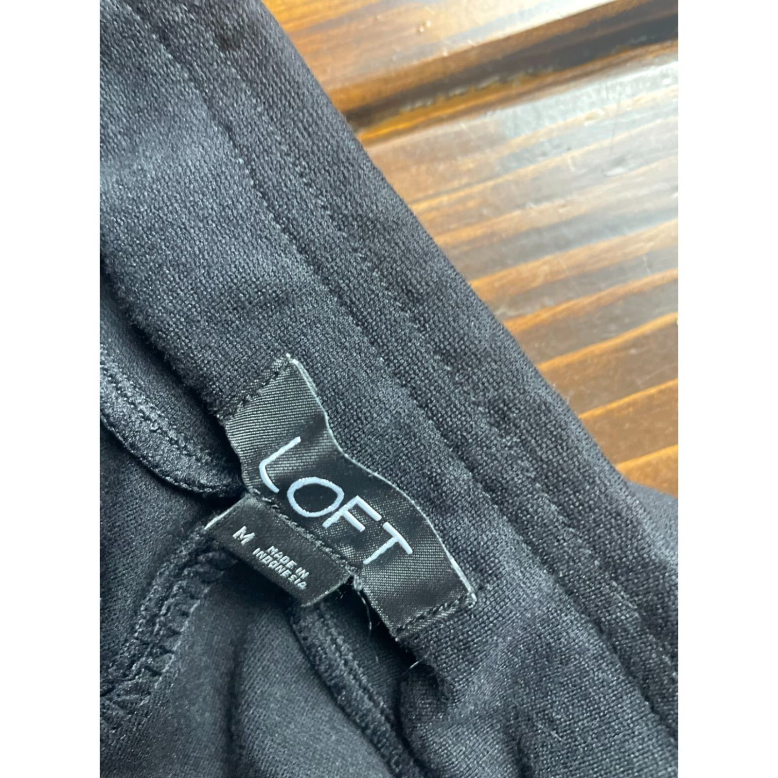 Loft LOFT Pants Women's Size Medium Black Leggings Pull On Size 32" / US 10 / IT 46 - 7 Thumbnail