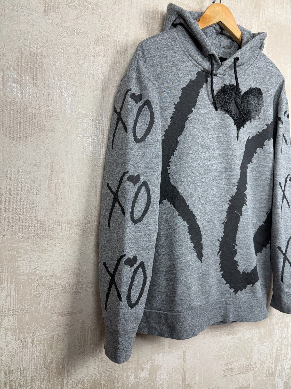The Weeknd H&M x The Weeknd XO Men's Gray Hoodie Size US M / EU 48-50 / 2 - 11 Thumbnail